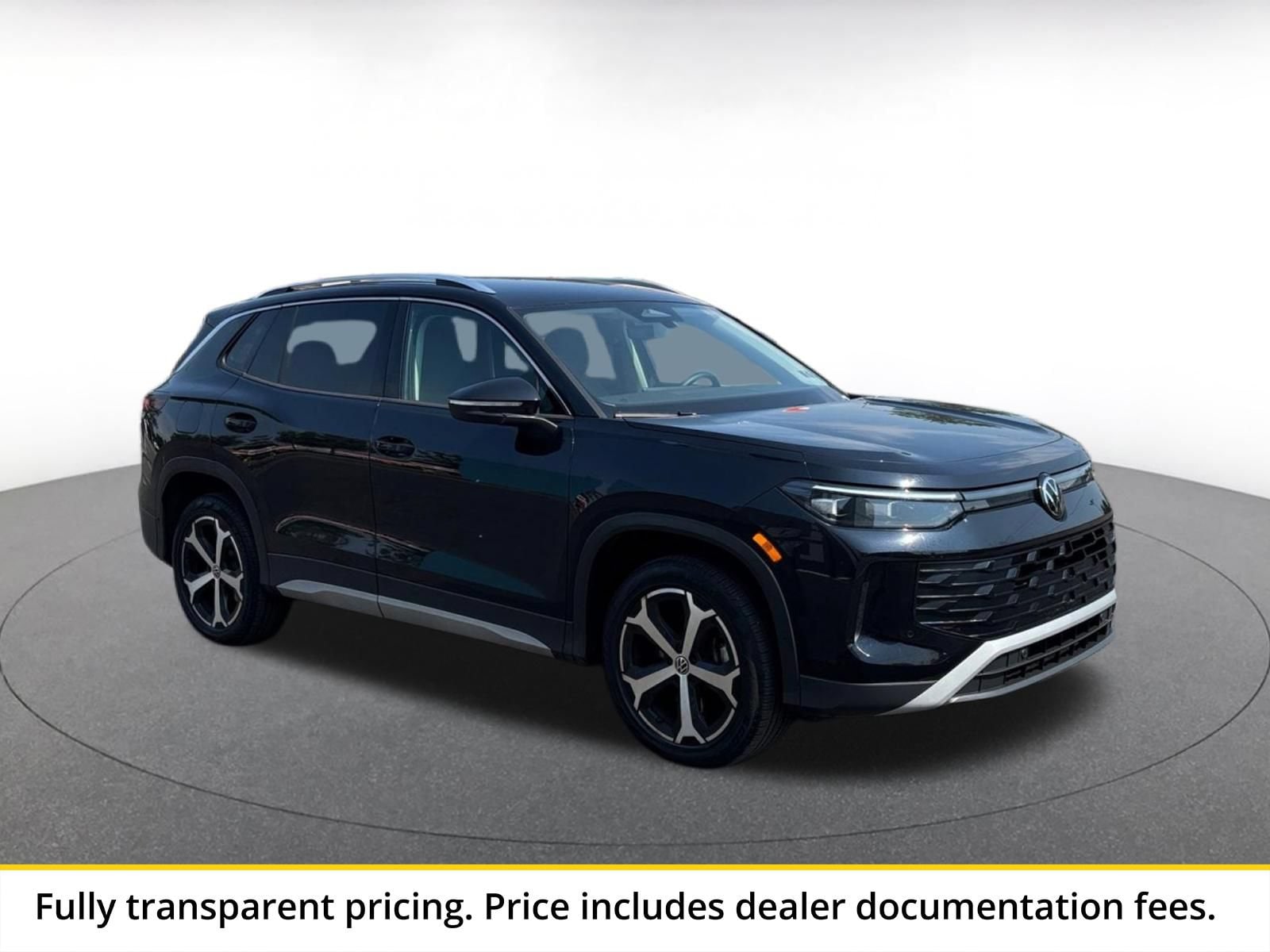 Thumbnail: 2026 Volkswagen Tiguan - 1