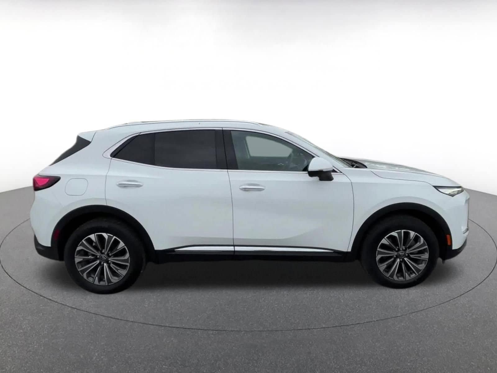 Thumbnail: 2024 Buick Envision - 16