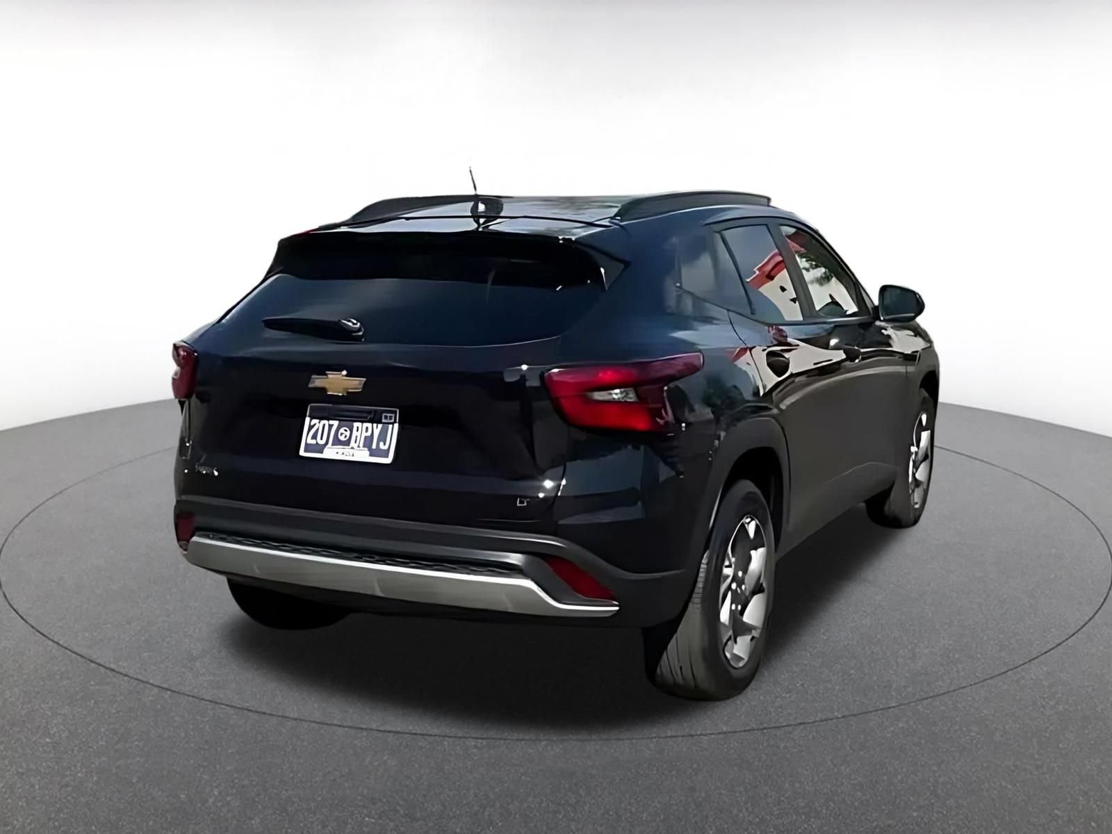 Thumbnail: 2025 Chevrolet Trax - 13