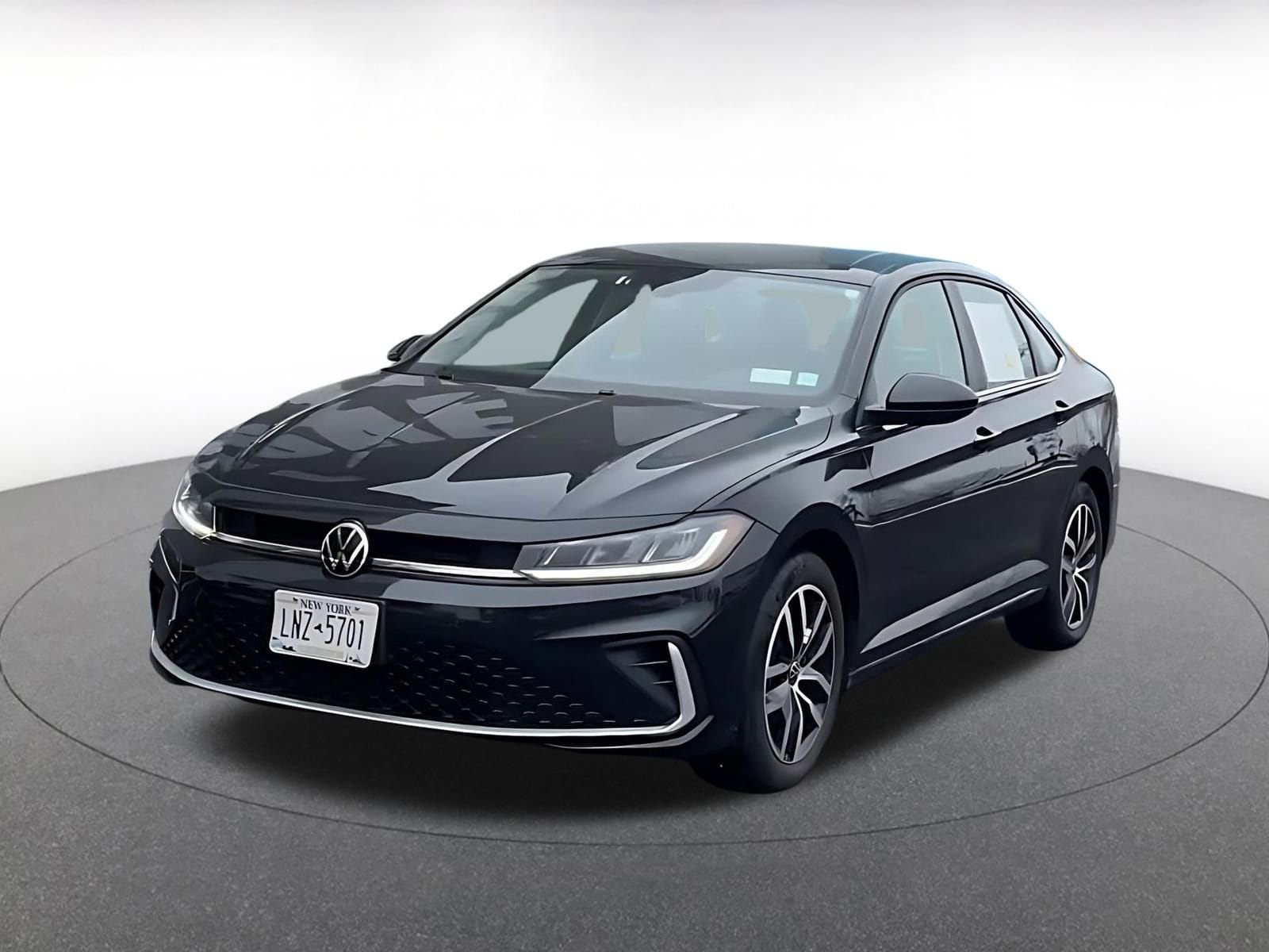 Thumbnail: 2025 Volkswagen Jetta - 8