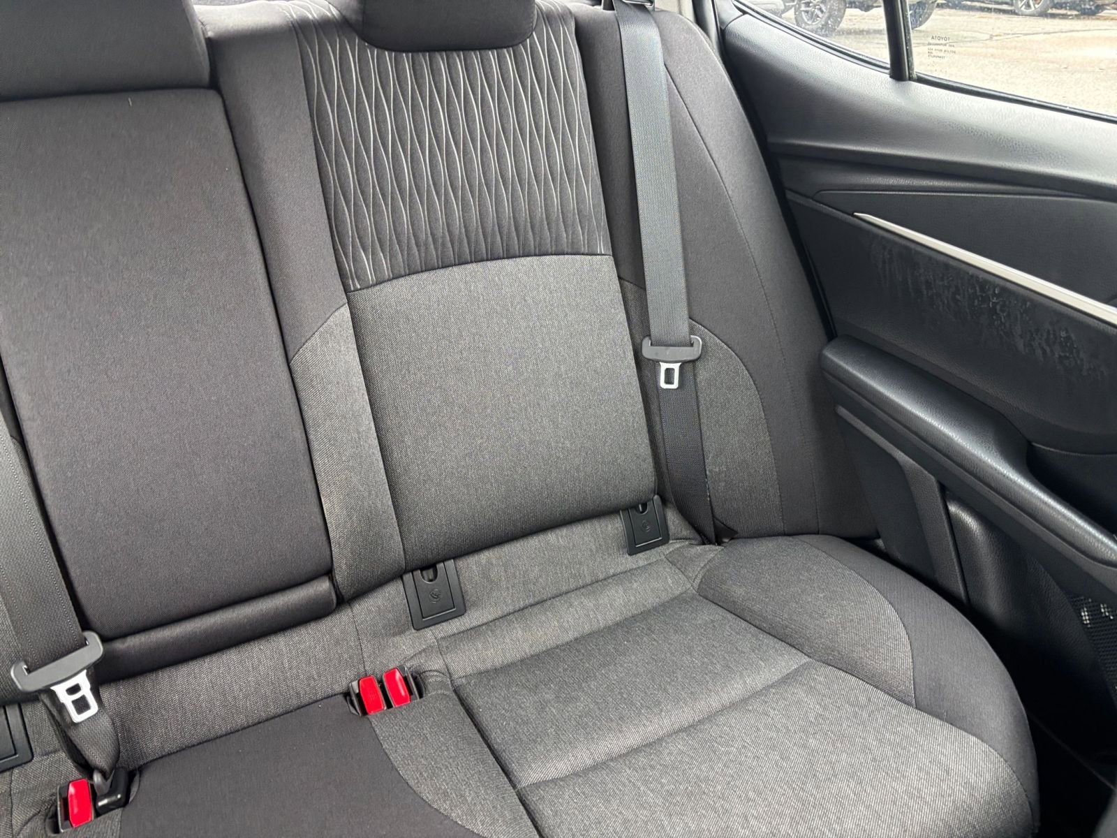 Thumbnail: 2025 Toyota Camry - 33