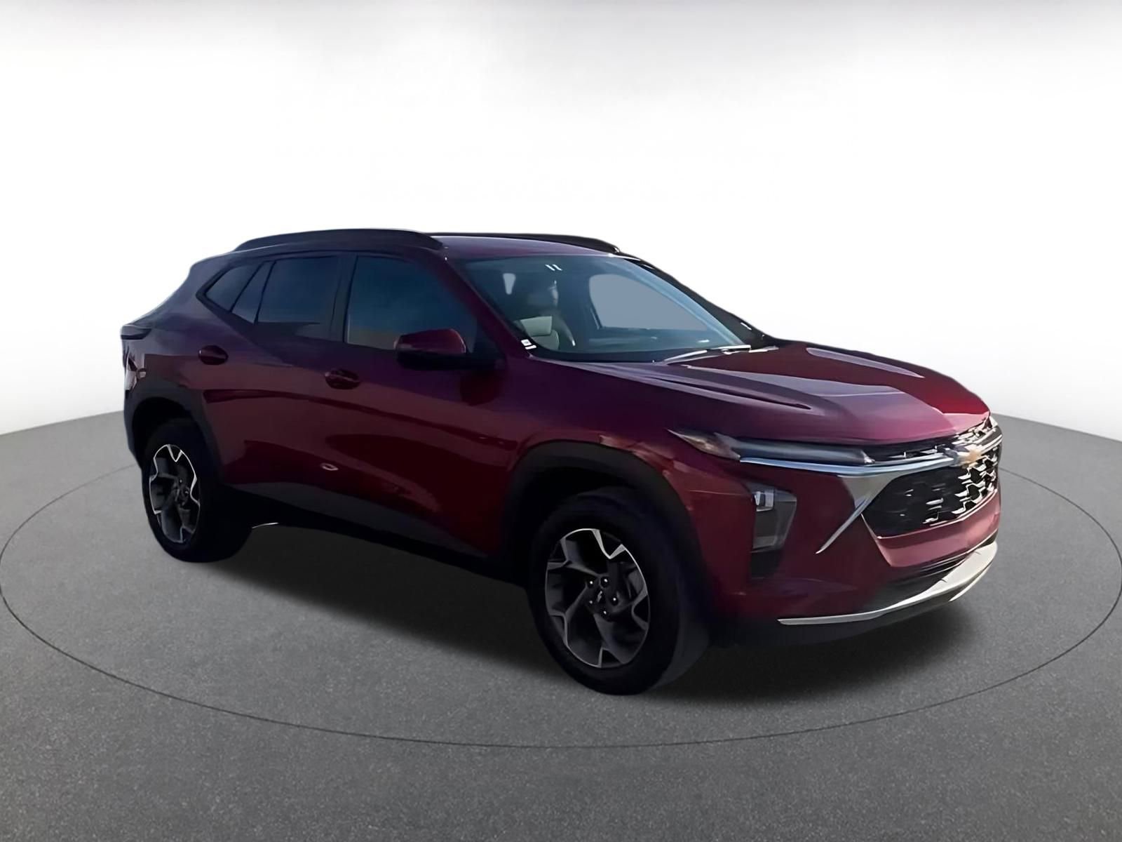 Thumbnail: 2025 Chevrolet Trax - 12