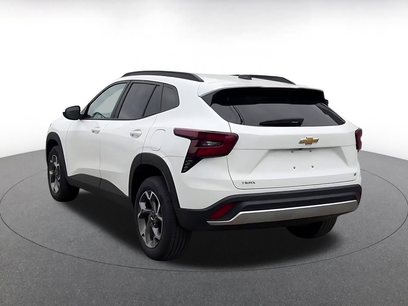 Thumbnail: 2025 Chevrolet Trax - 11