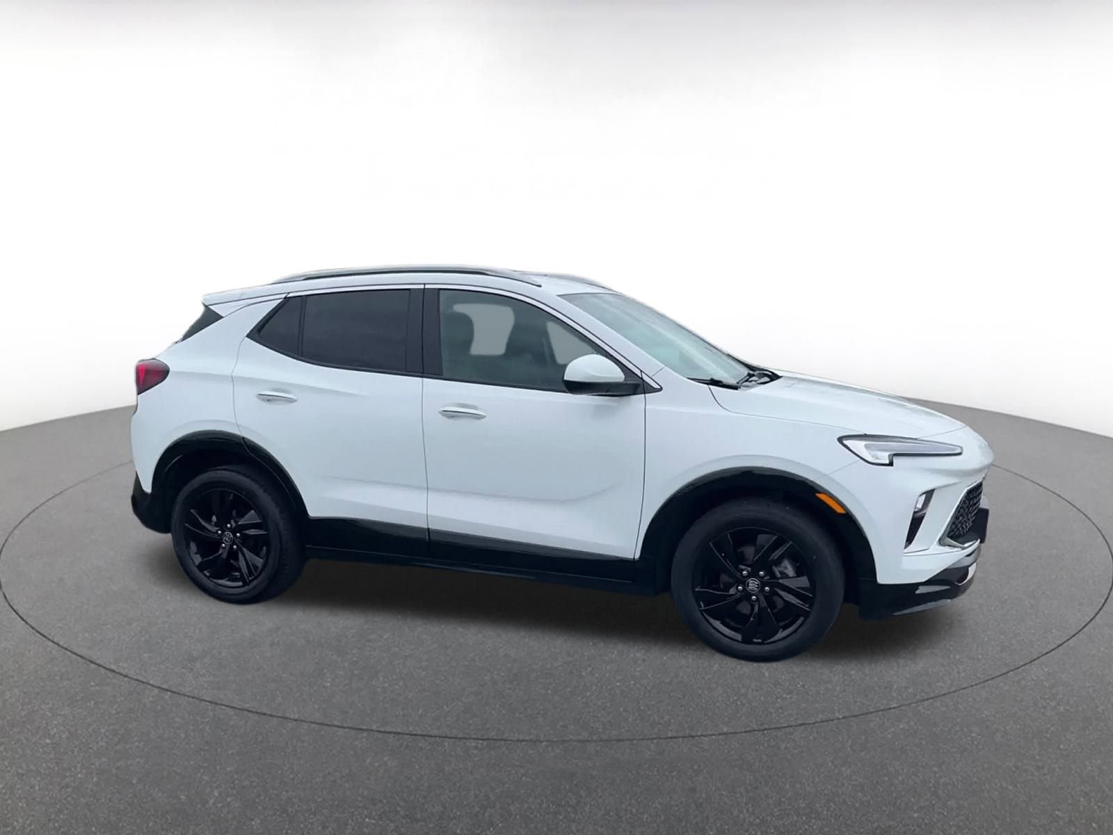 Thumbnail: 2024 Buick Encore GX - 2