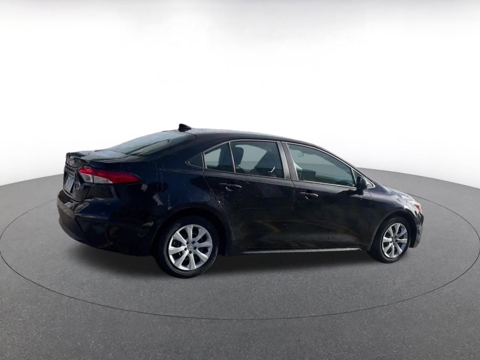 Thumbnail: 2025 Toyota Corolla - 14