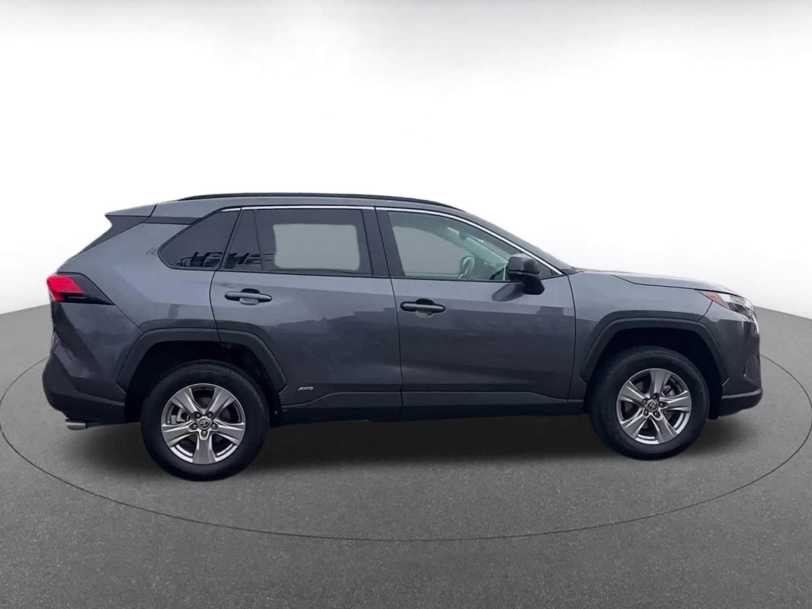 Thumbnail: 2025 Toyota RAV4 - 16