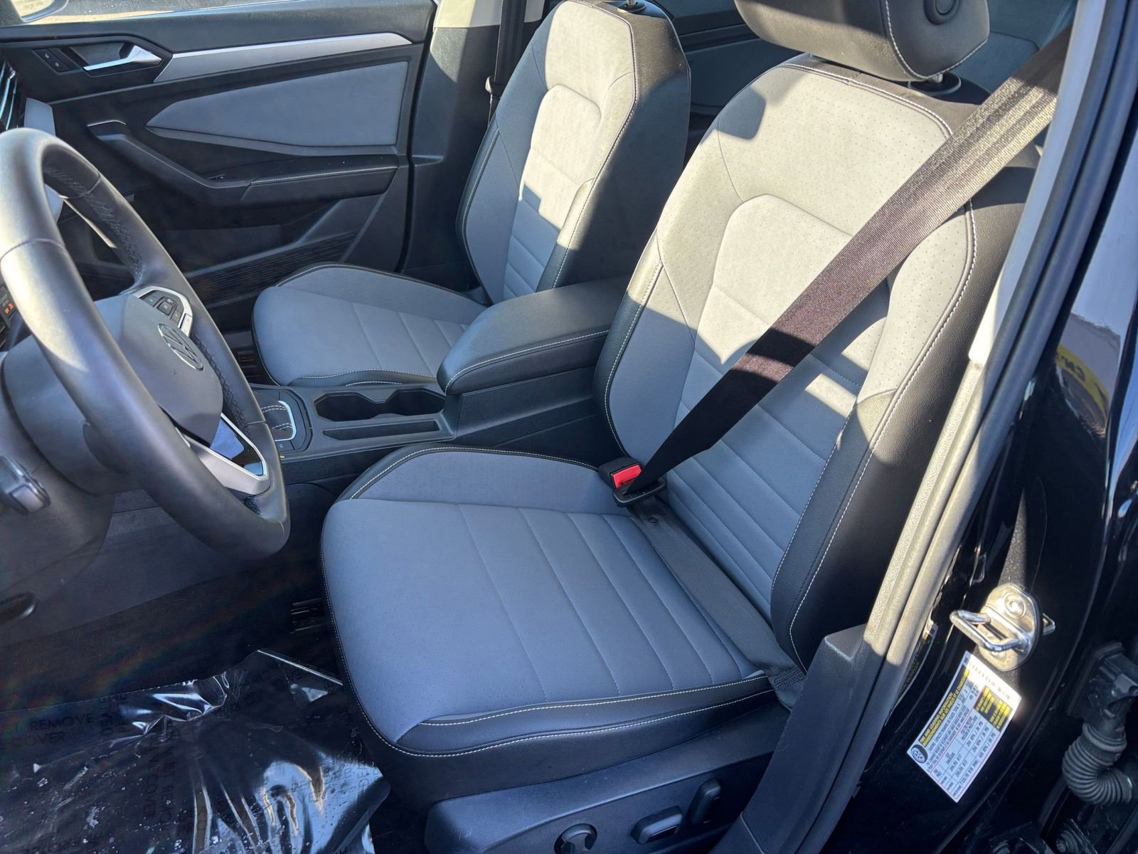 Thumbnail: 2025 Volkswagen Jetta - 33