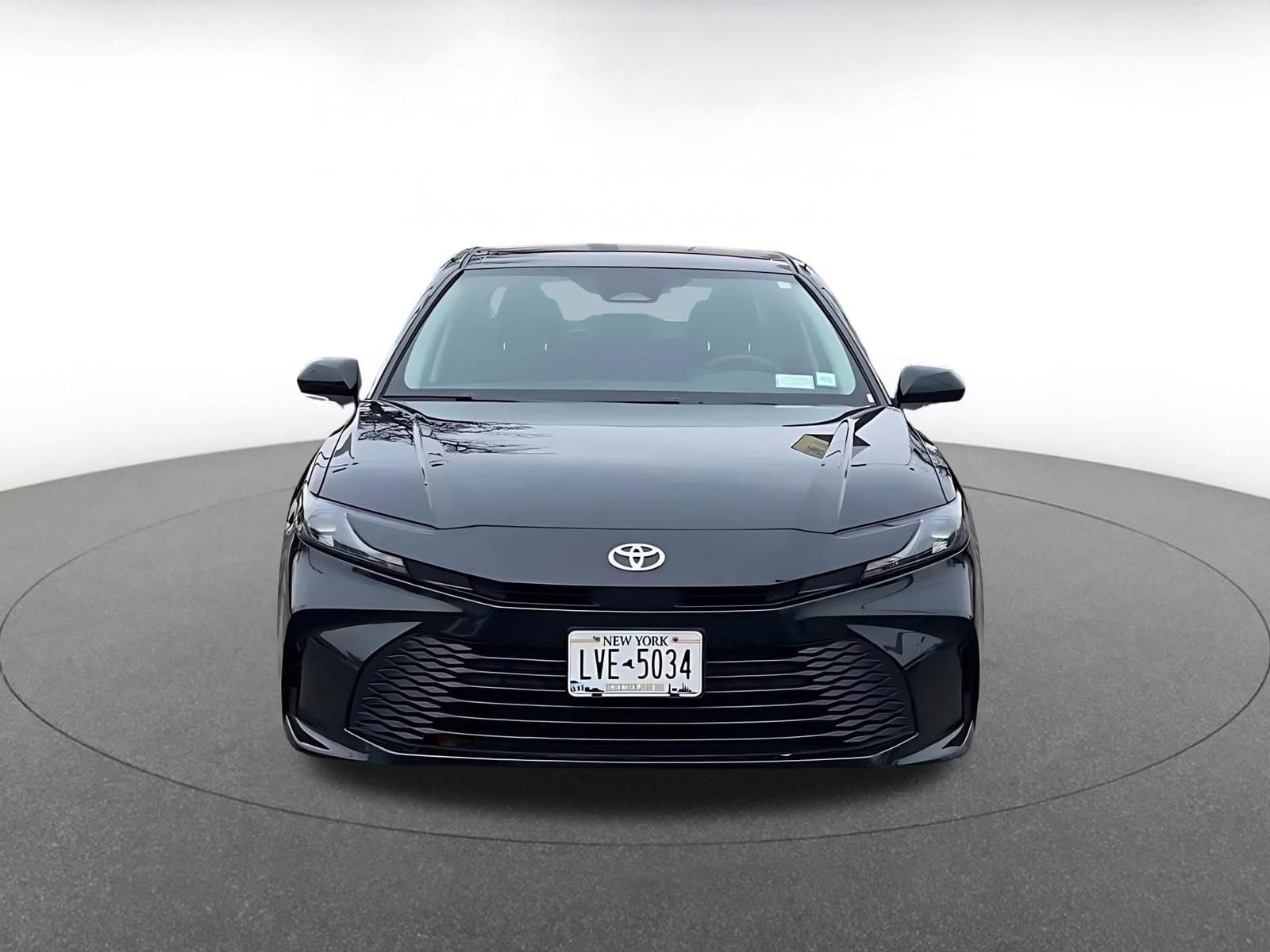 Thumbnail: 2025 Toyota Camry - 4