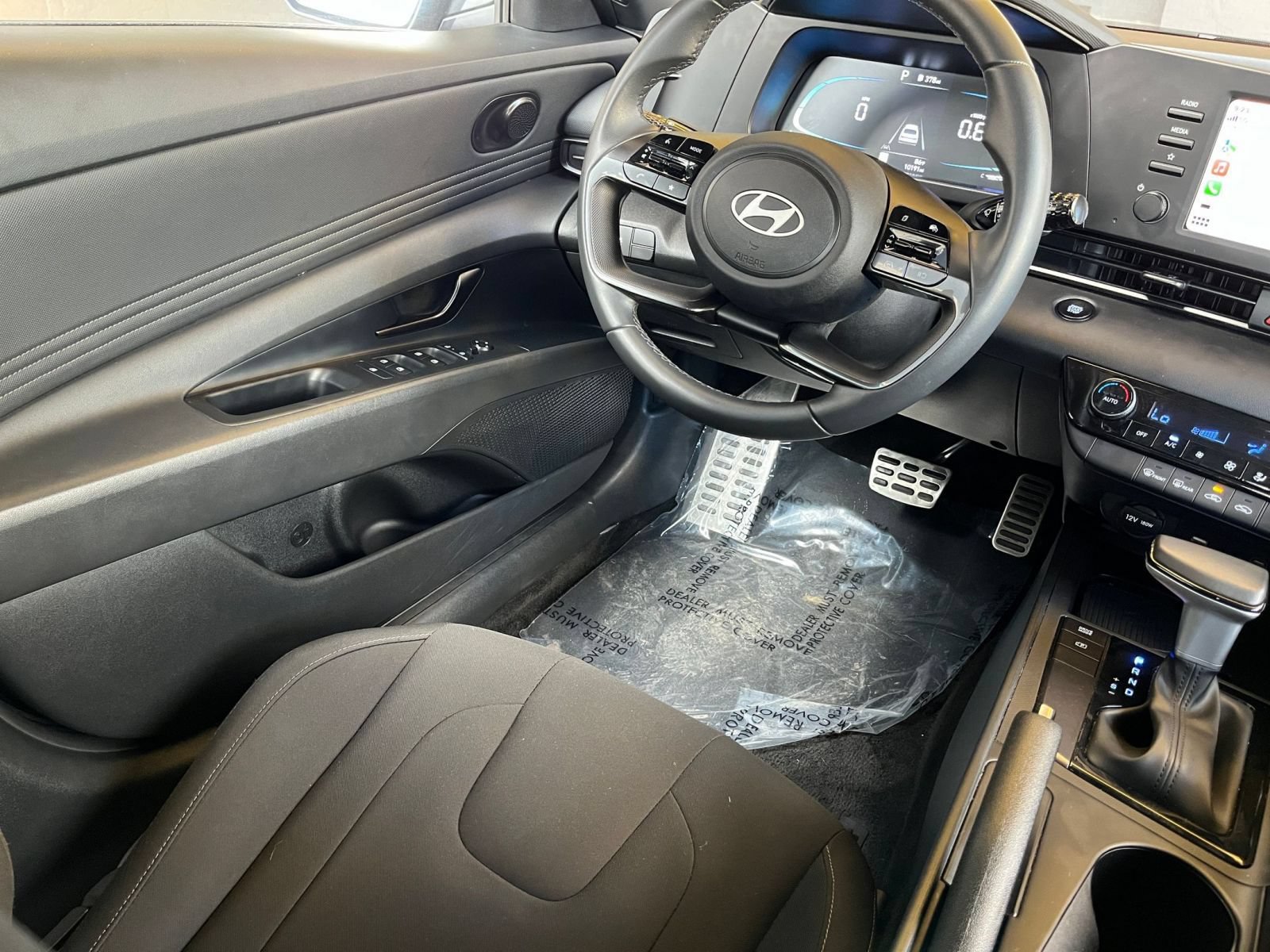 Thumbnail: 2026 Hyundai Elantra - 30