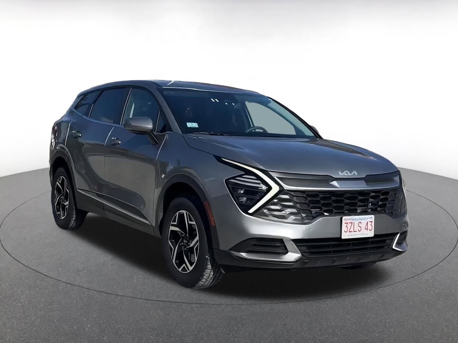 Thumbnail: 2024 Kia Sportage - 3