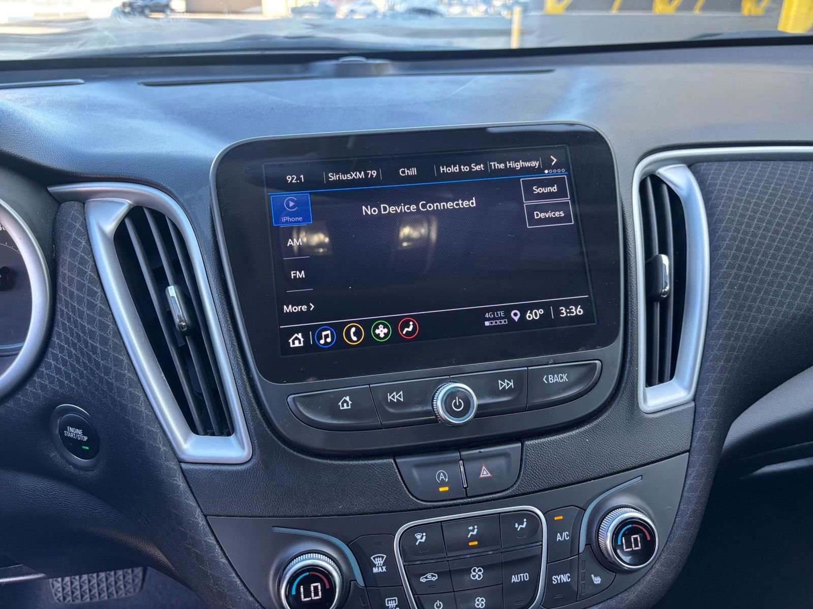 Thumbnail: 2024 Chevrolet Malibu - 18