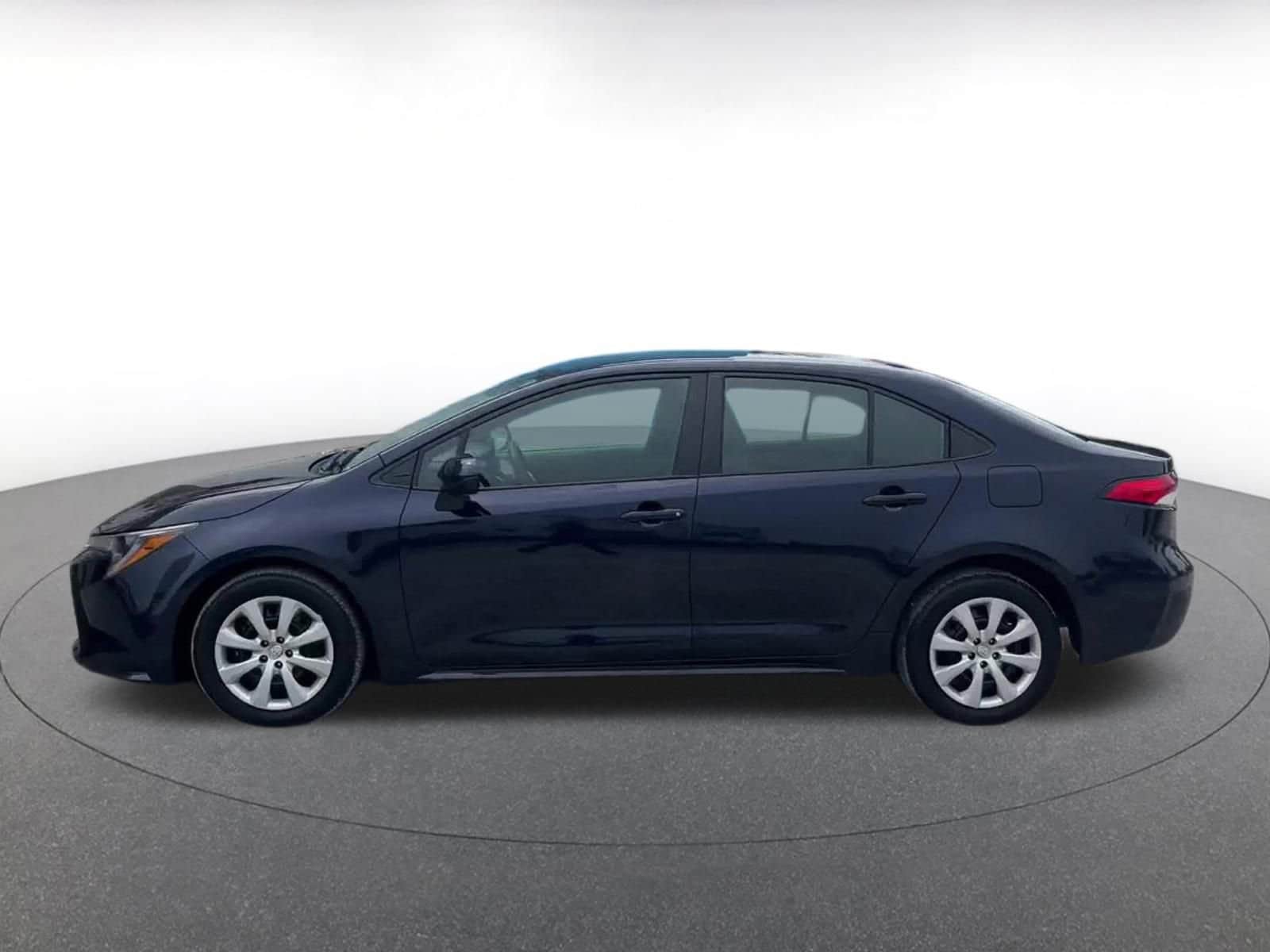 2024 Toyota Corolla LE 8