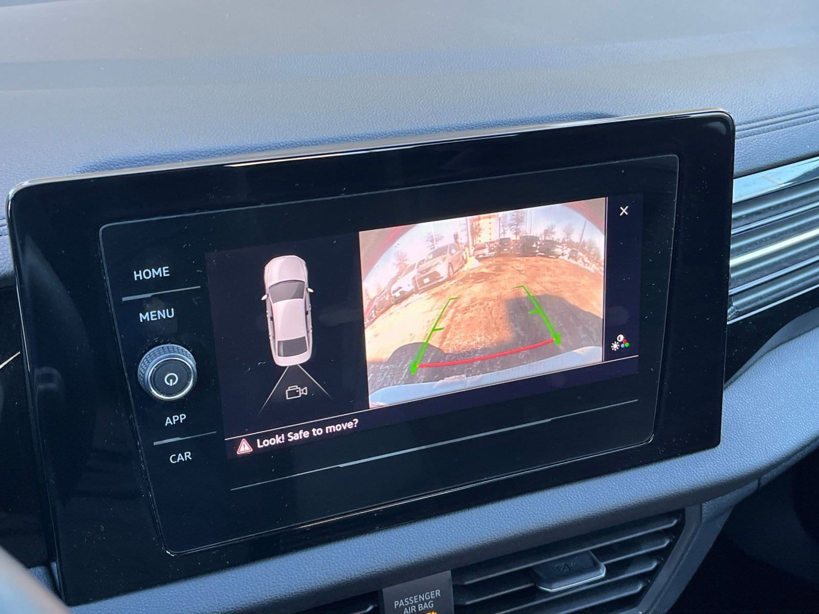 Thumbnail: 2025 Volkswagen Jetta - 17