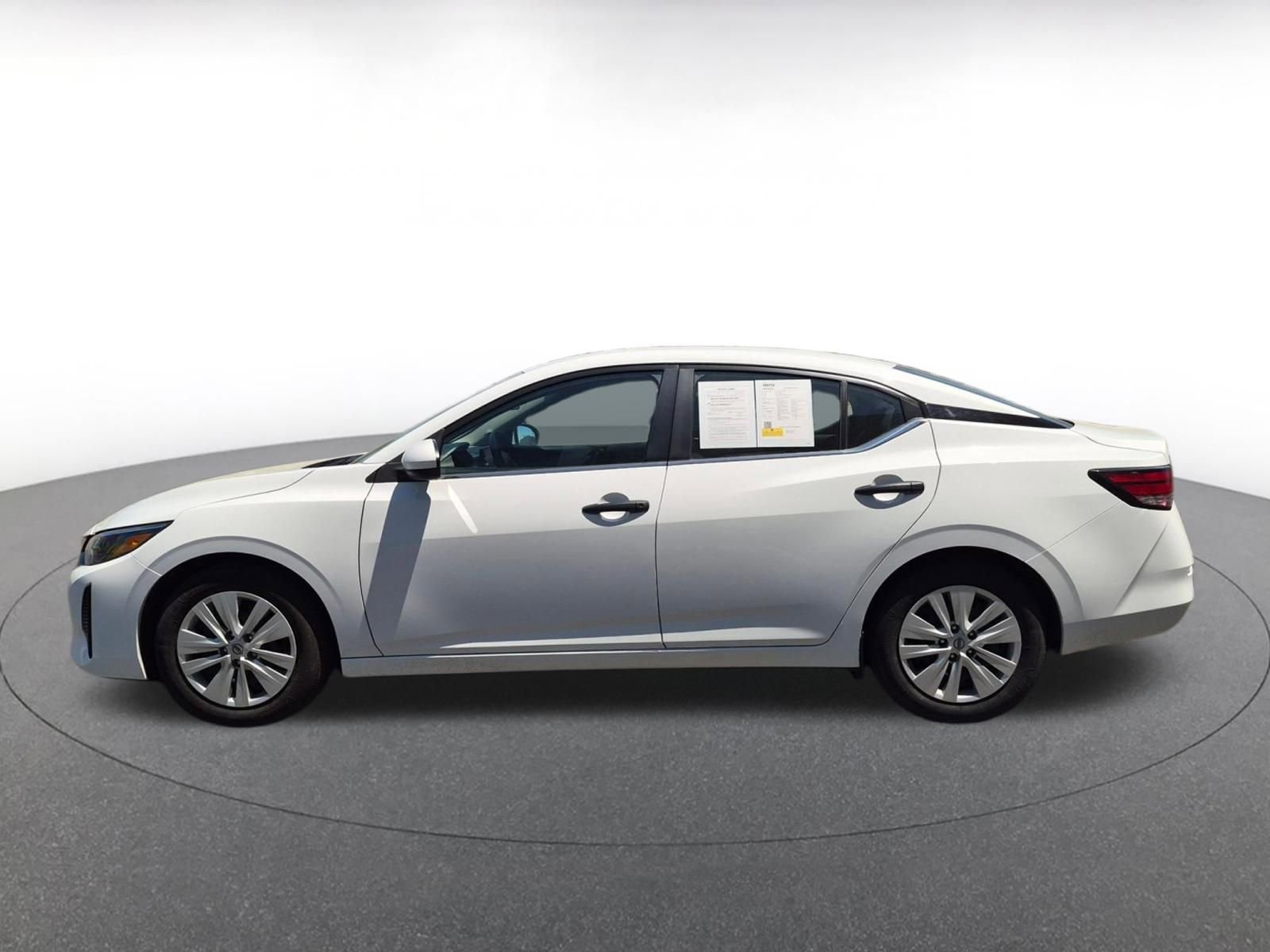 Thumbnail: 2025 Nissan Sentra - 4