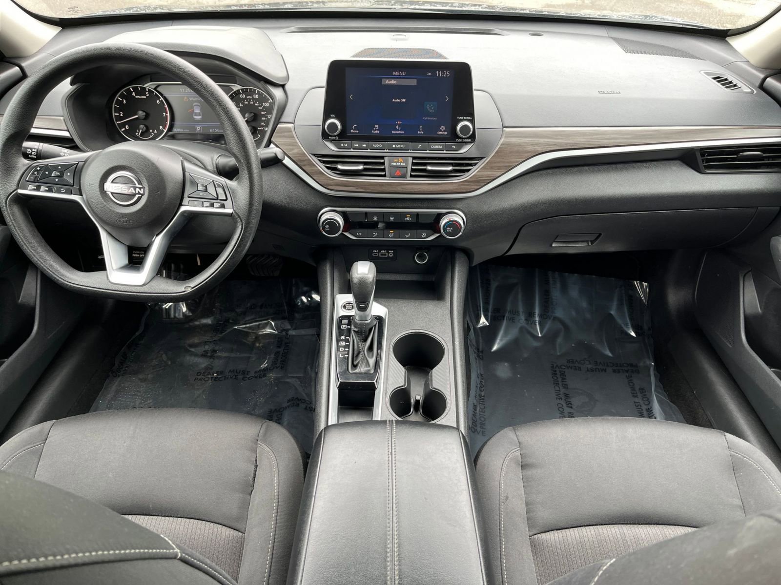 Thumbnail: 2025 Nissan Altima - 31