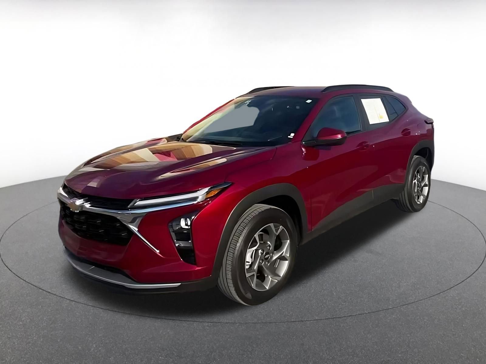 Thumbnail: 2025 Chevrolet Trax - 2