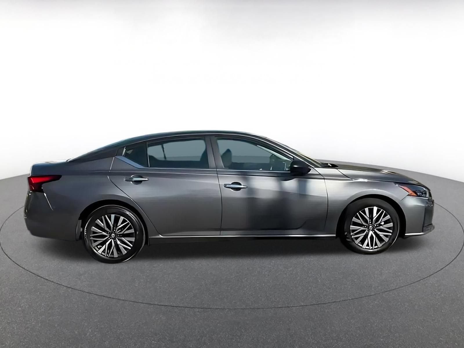 Thumbnail: 2025 Nissan Altima - 13