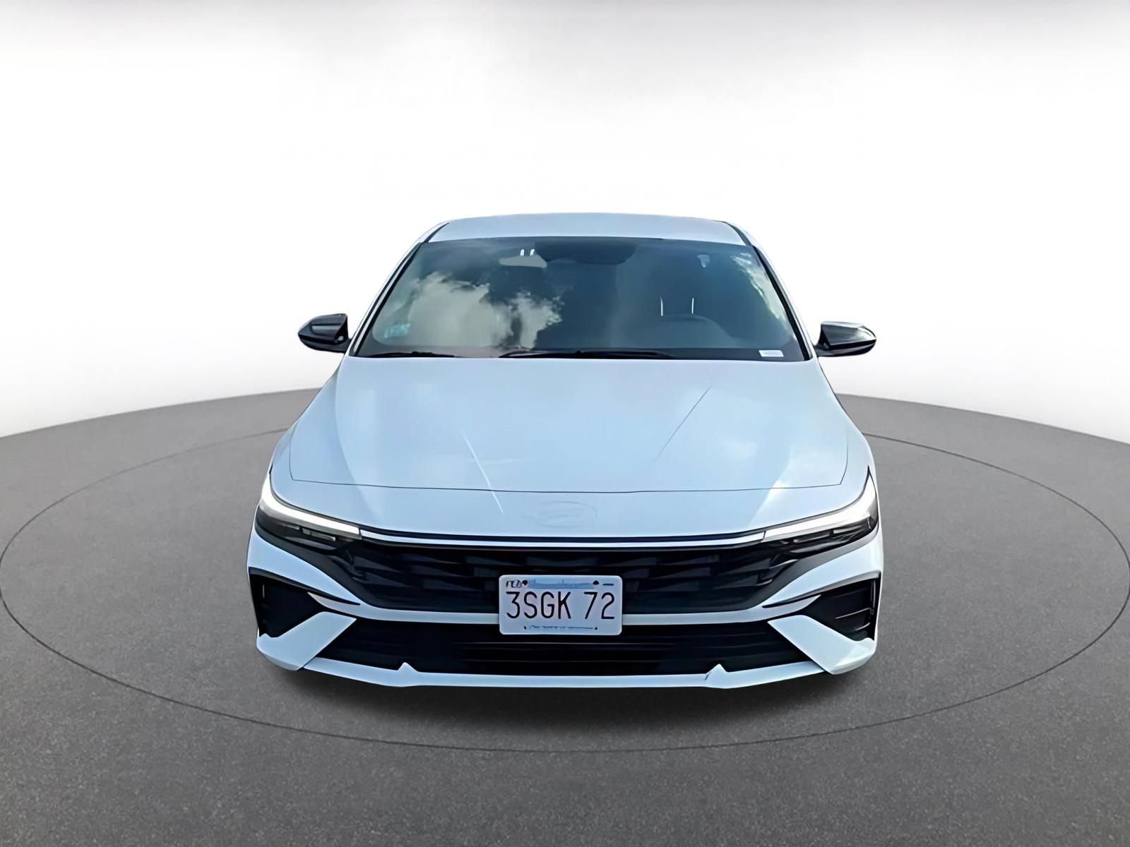 Thumbnail: 2026 Hyundai Elantra - 4