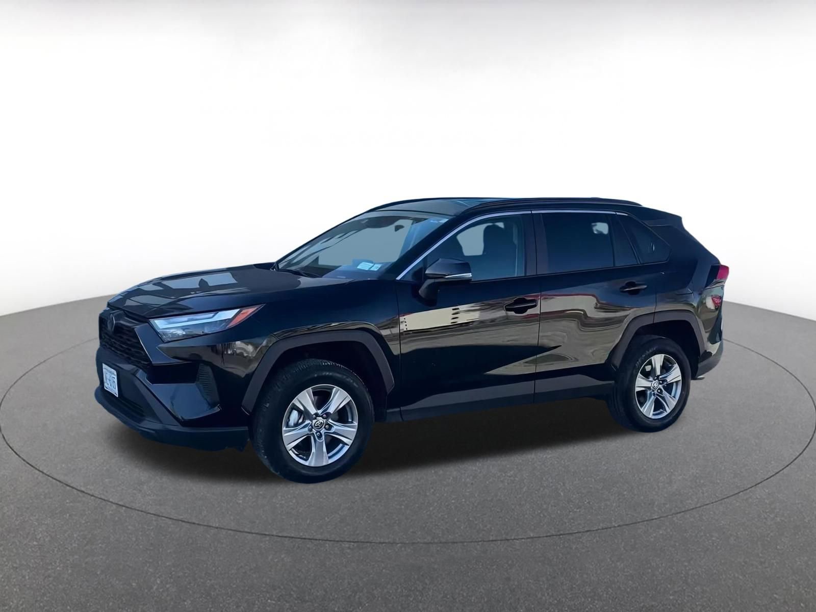 Thumbnail: 2025 Toyota RAV4 - 8