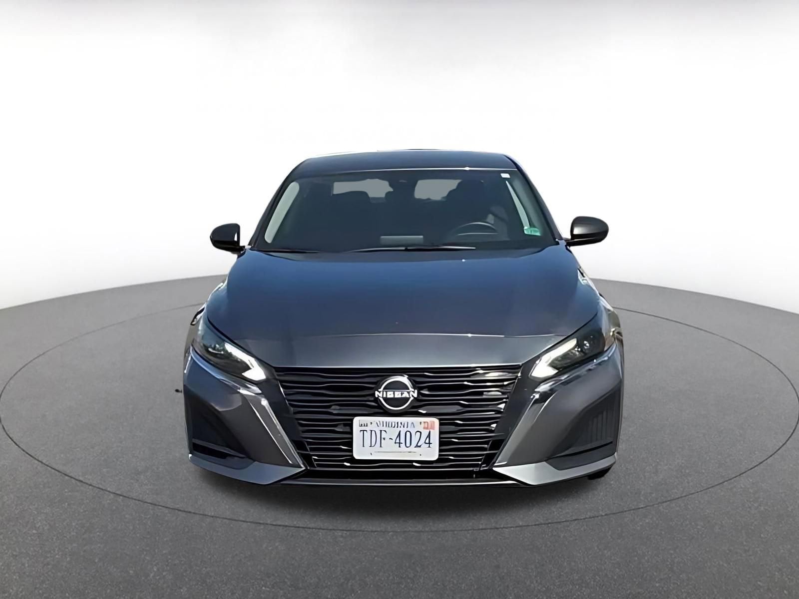 Thumbnail: 2025 Nissan Altima - 4