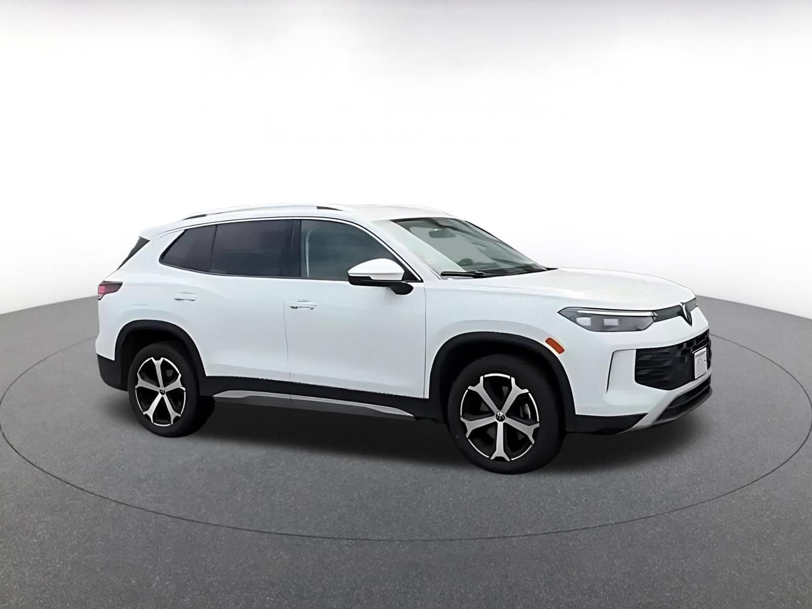 Thumbnail: 2026 Volkswagen Tiguan - 2
