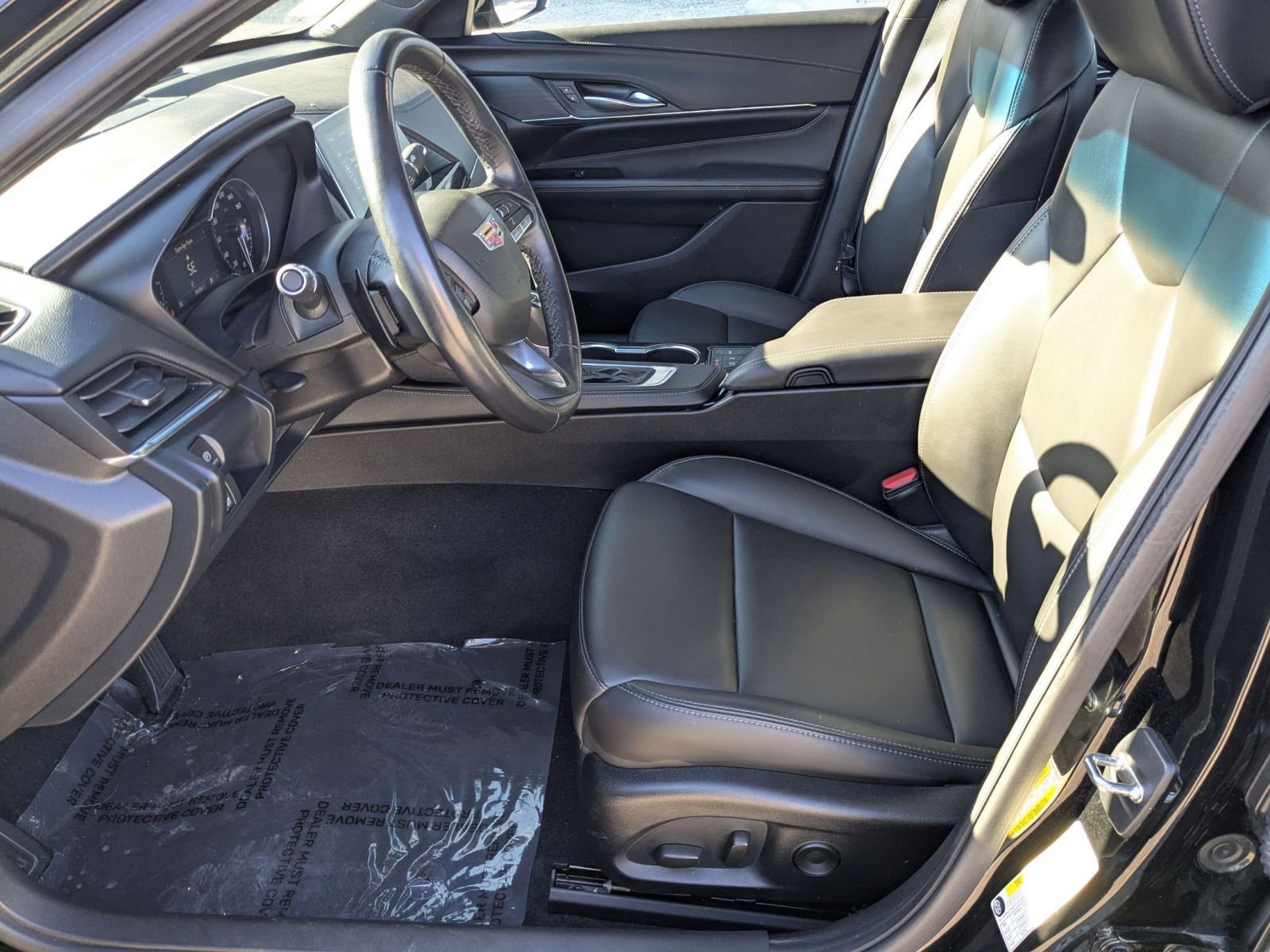 Thumbnail: 2024 Cadillac CT4 - 16