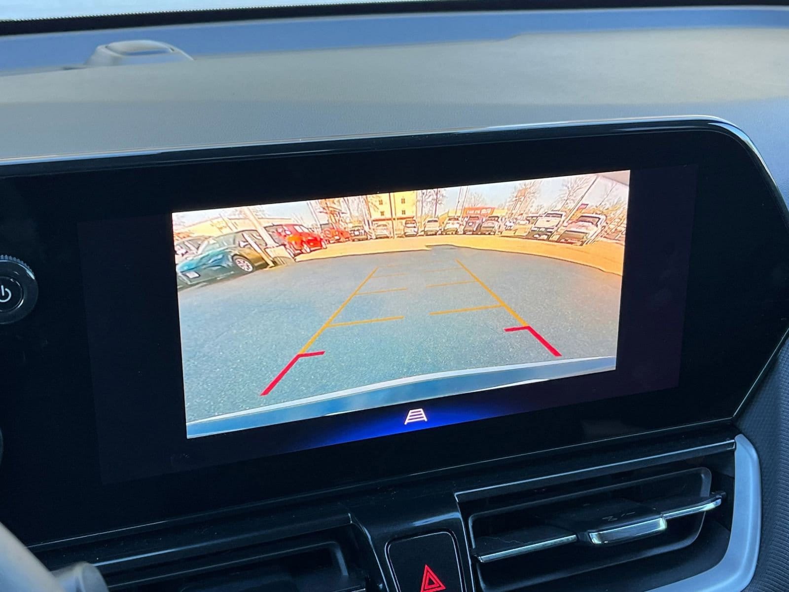 Thumbnail: 2025 Chevrolet TrailBlazer - 17