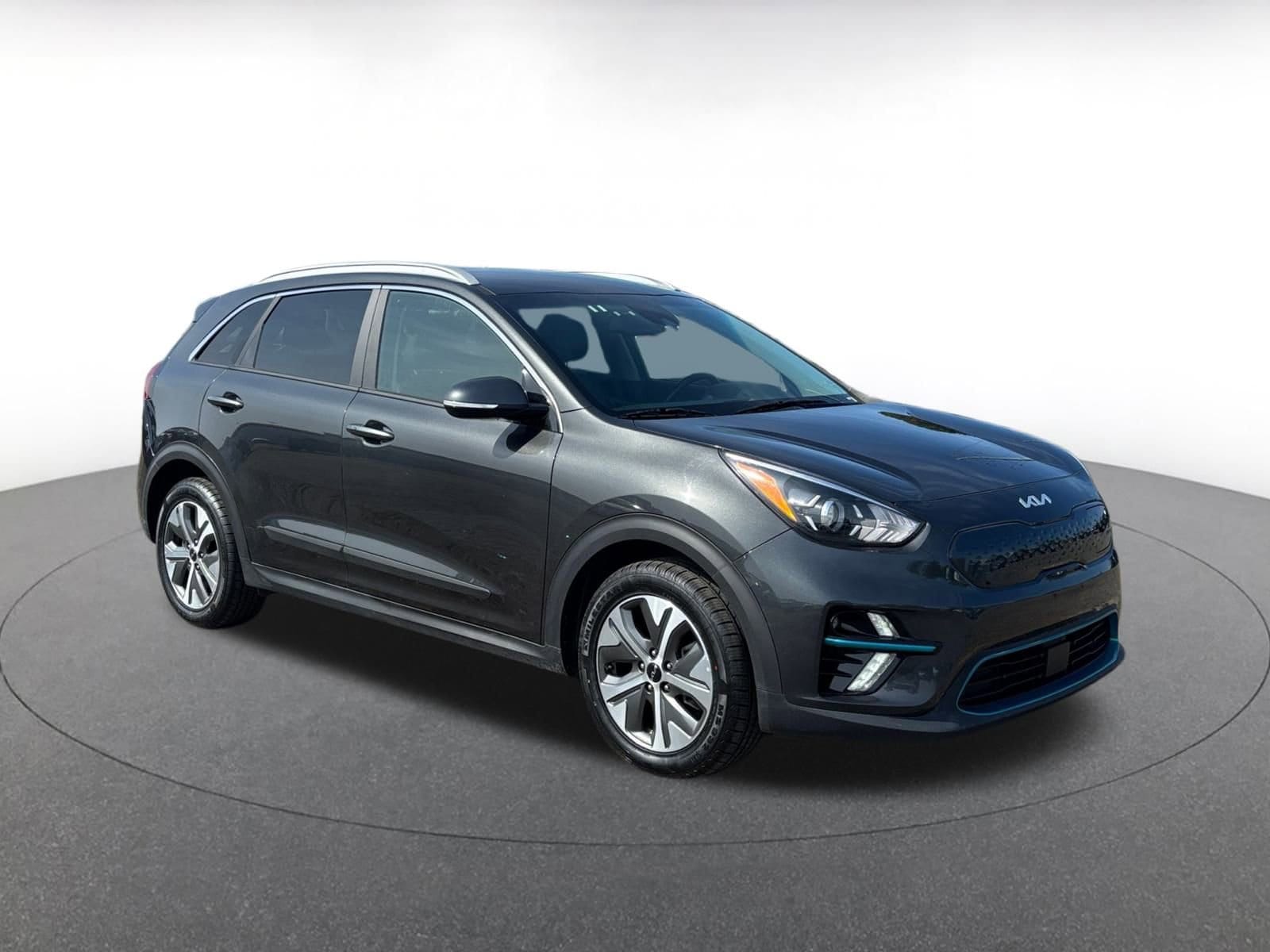 Thumbnail: 2022 Kia Niro - 1