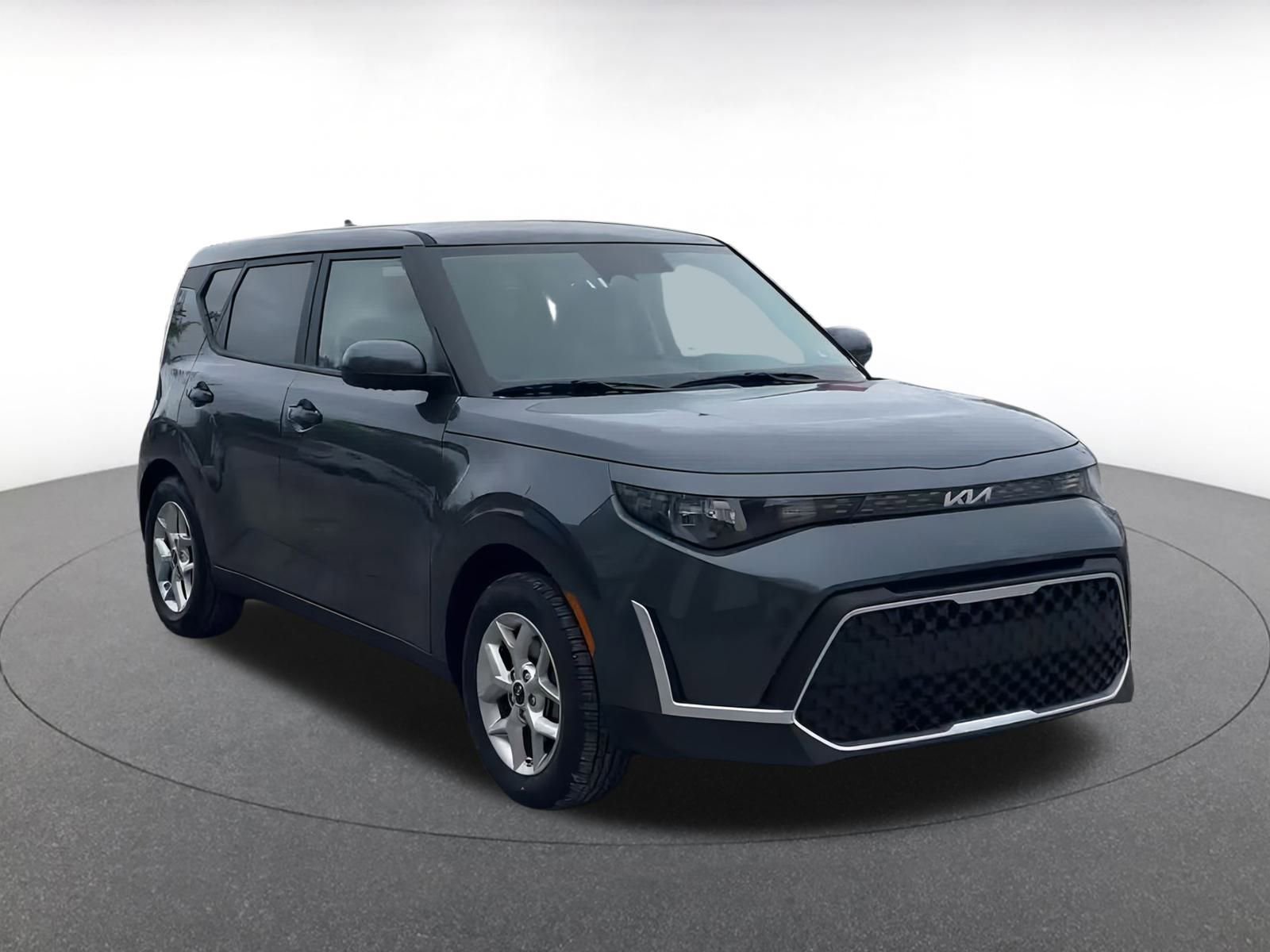 Thumbnail: 2024 Kia Soul - 3