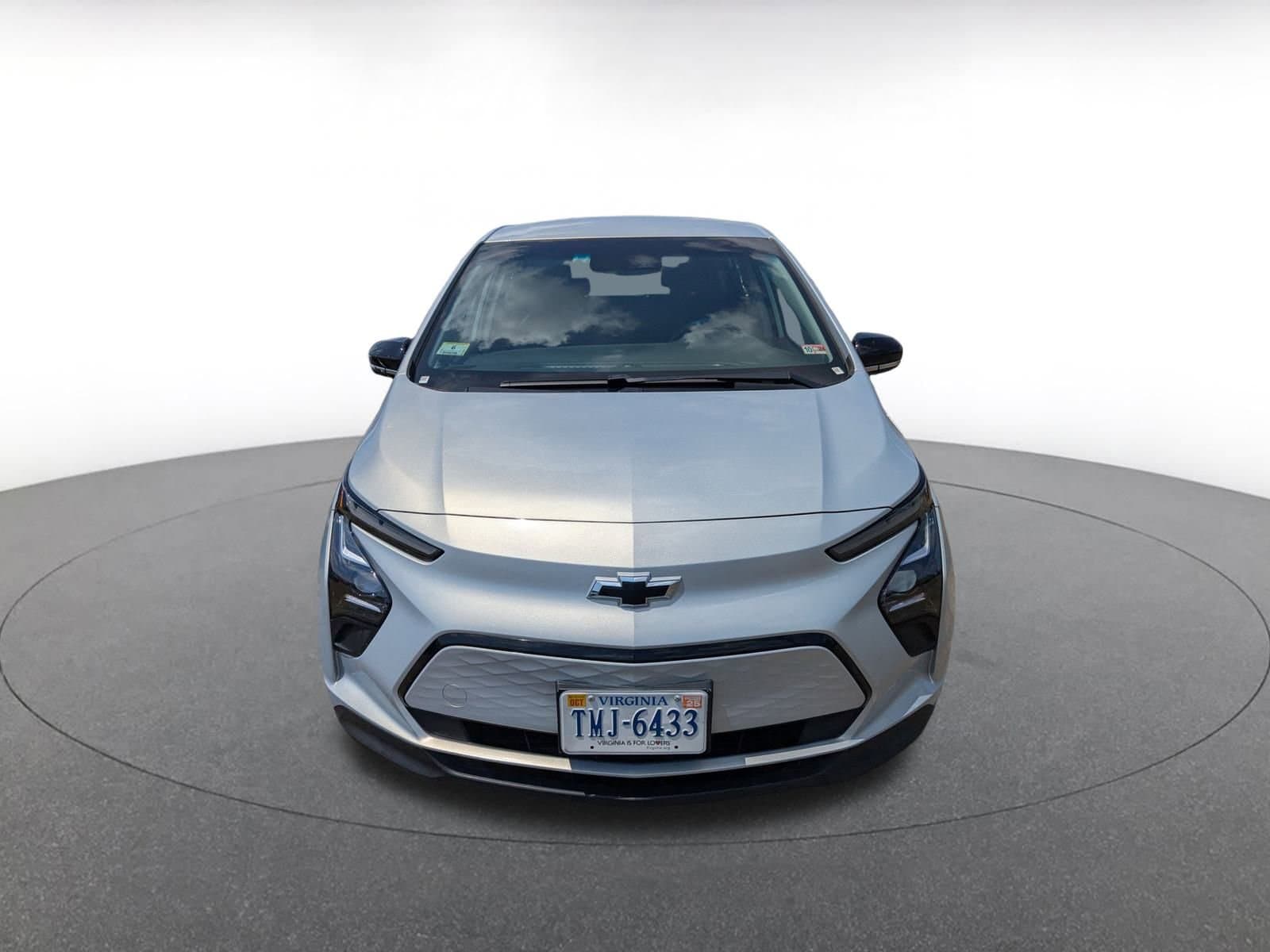 Thumbnail: 2023 Chevrolet Bolt EV - 2