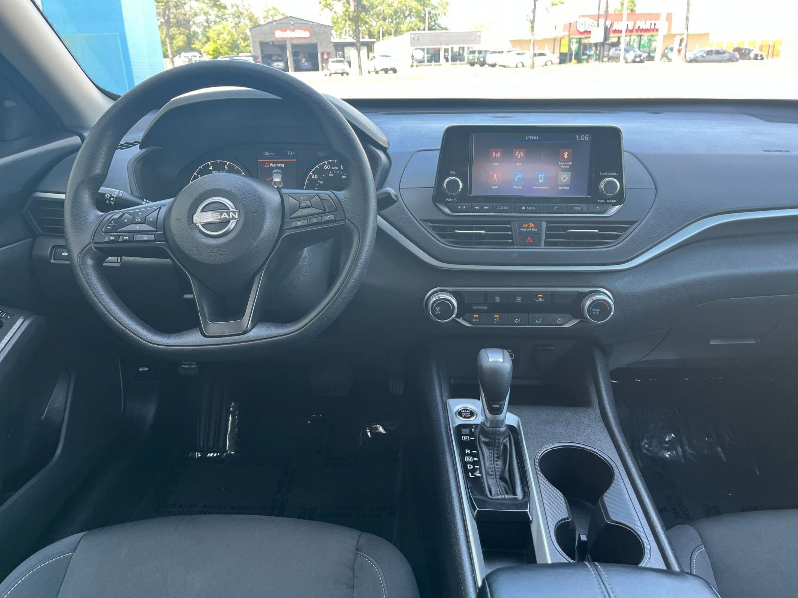 Thumbnail: 2024 Nissan Altima - 18
