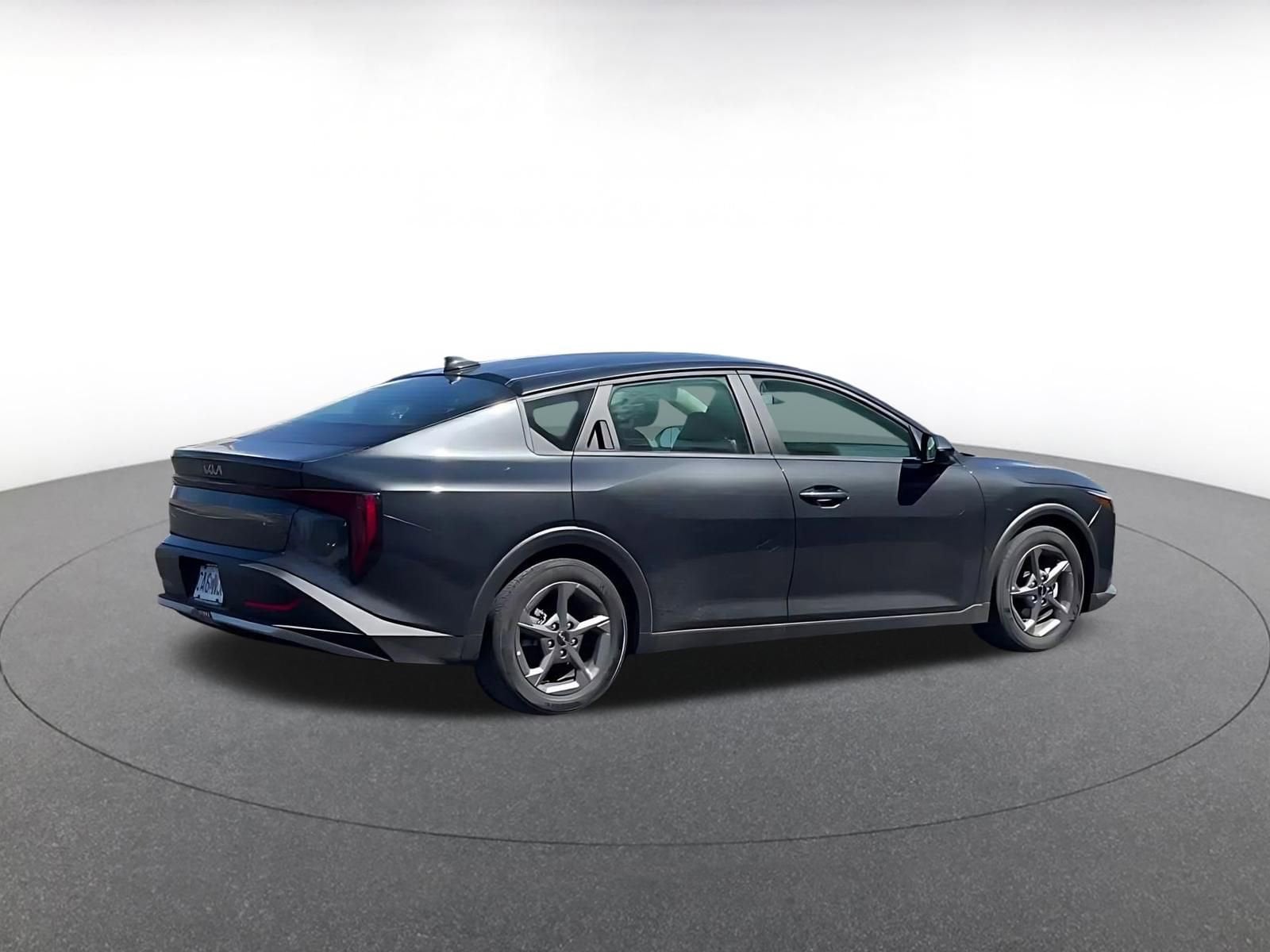 Thumbnail: 2025 Kia K4 - 15