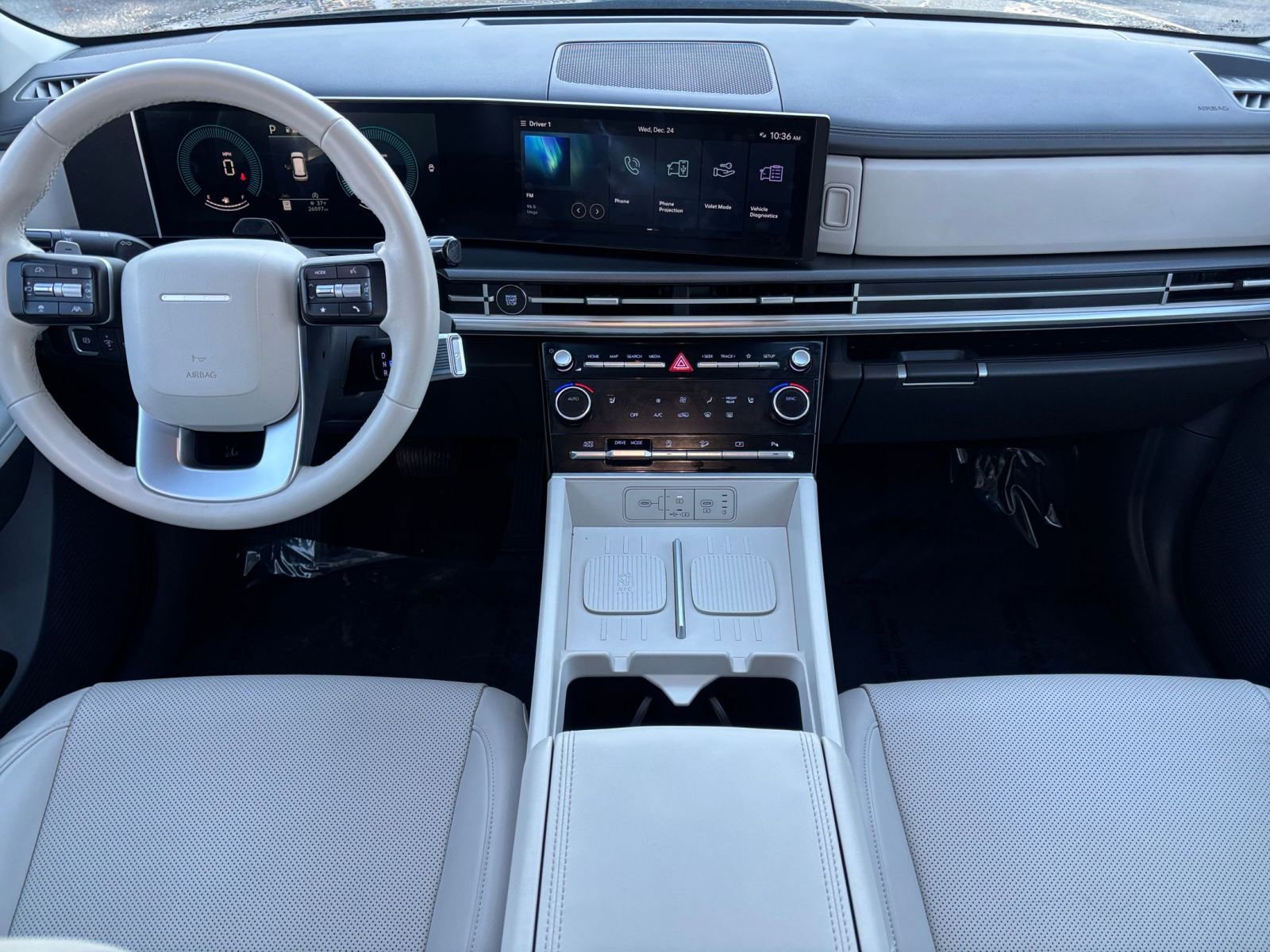 Thumbnail: 2025 Hyundai Santa Fe - 32