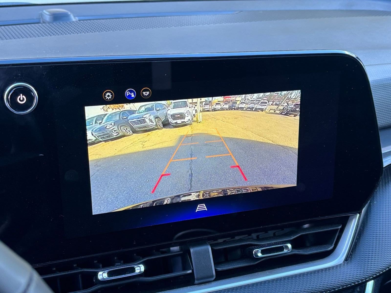 Thumbnail: 2025 Chevrolet Equinox - 17