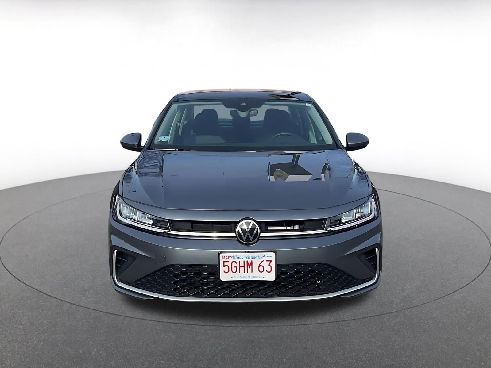 Thumbnail: 2025 Volkswagen Jetta - 4