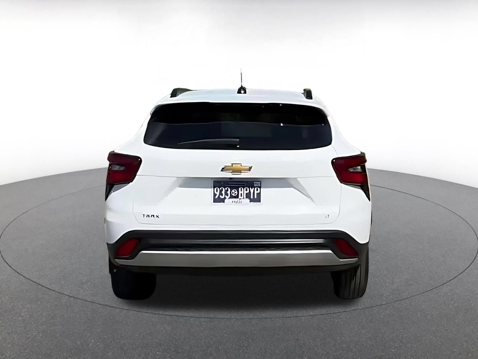 Thumbnail: 2025 Chevrolet Trax - 6
