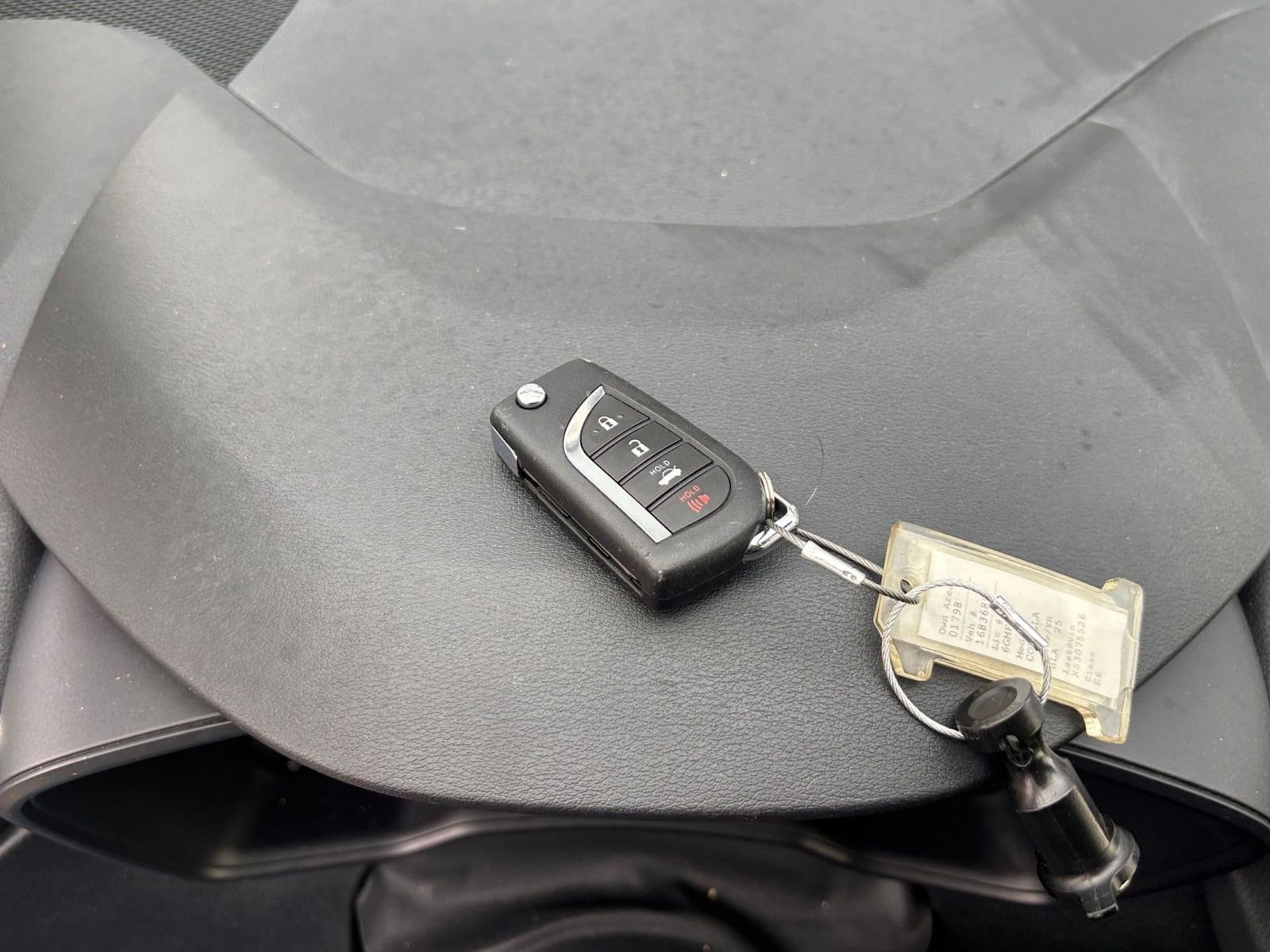 Thumbnail: 2025 Toyota Corolla - 21