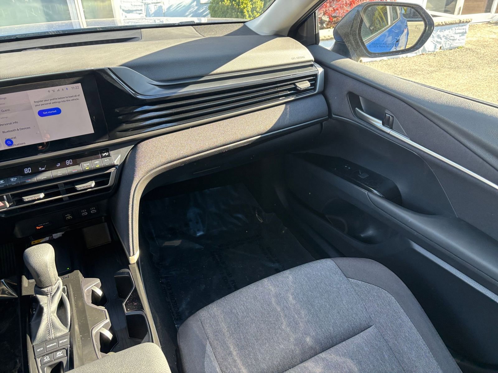 Thumbnail: 2025 Toyota Camry - 31