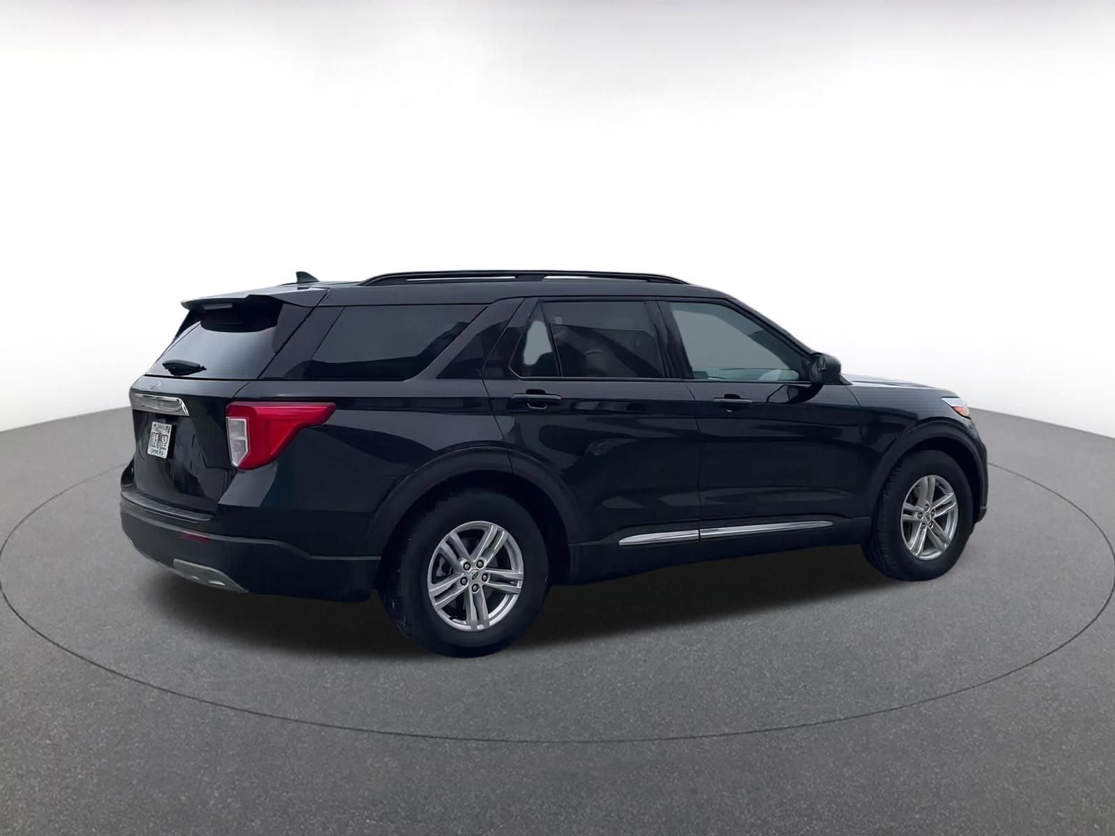 Thumbnail: 2024 Ford Explorer - 15