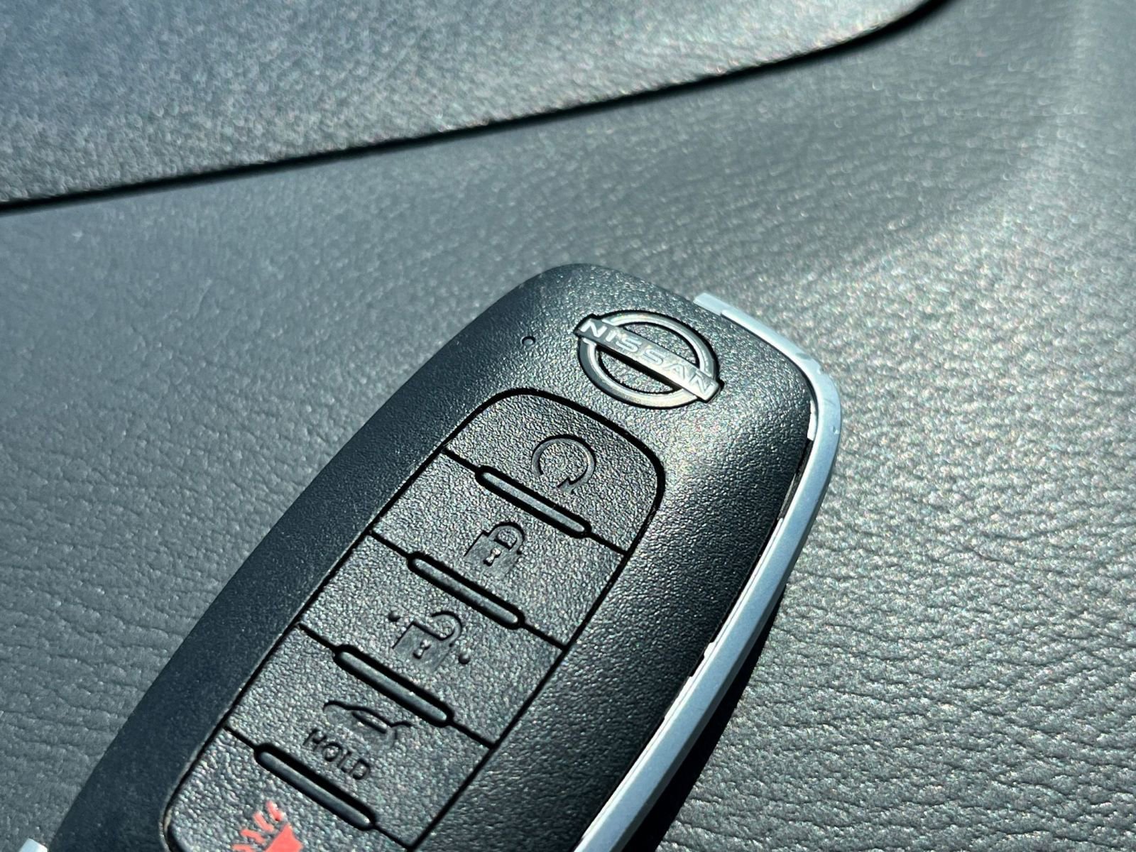 Thumbnail: 2025 Nissan Rogue - 25