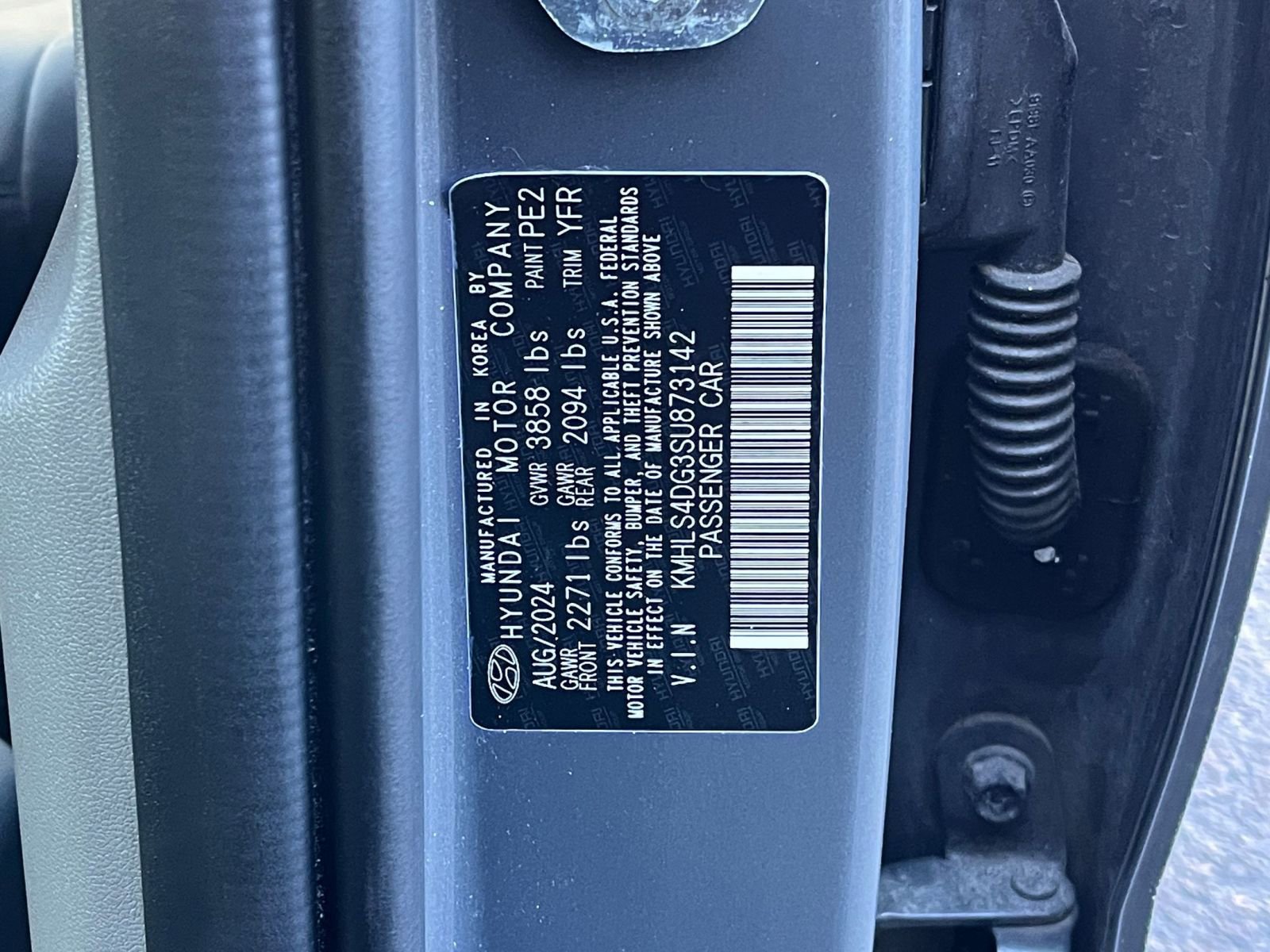 Thumbnail: 2025 Hyundai Elantra - 25