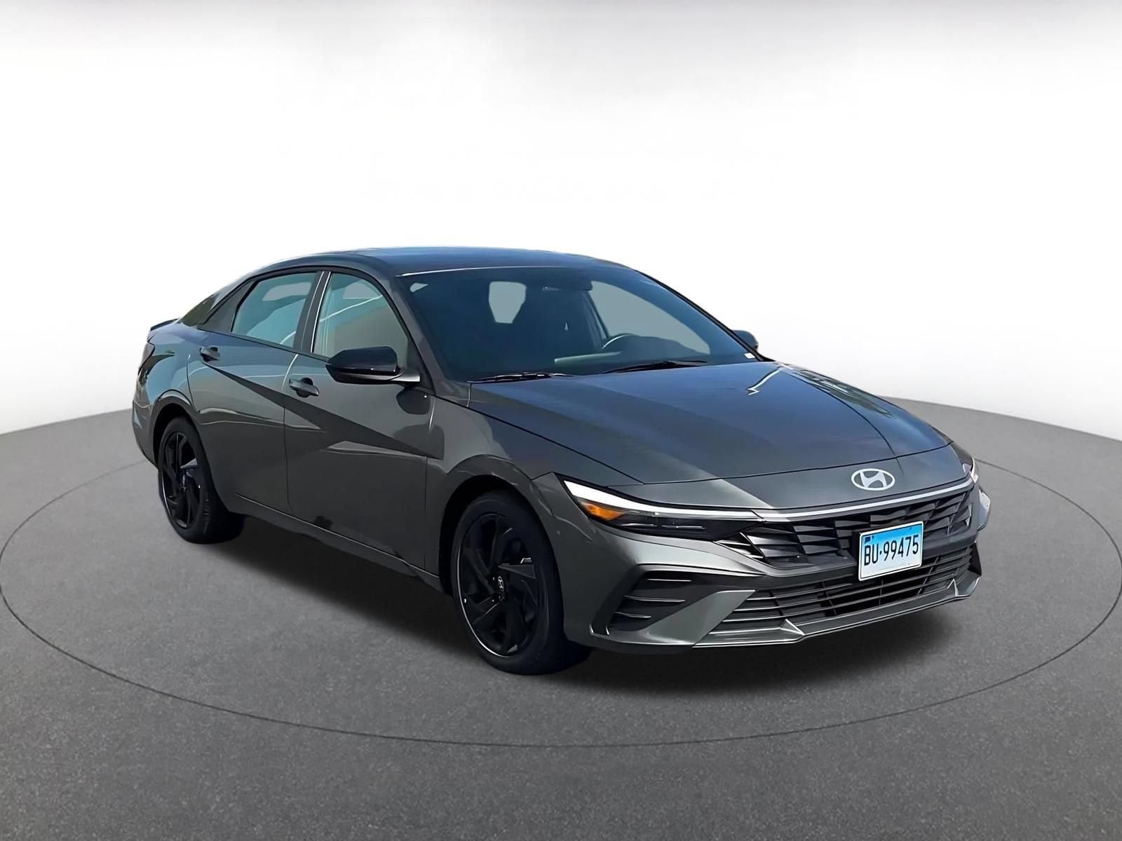 Thumbnail: 2026 Hyundai Elantra - 3