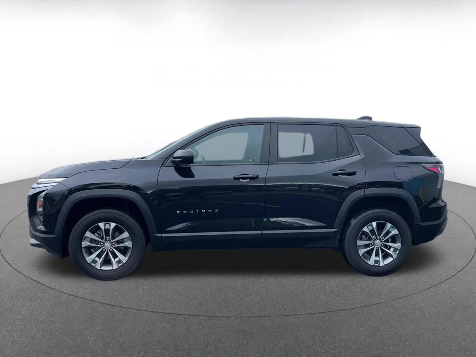 Thumbnail: 2025 Chevrolet Equinox - 9