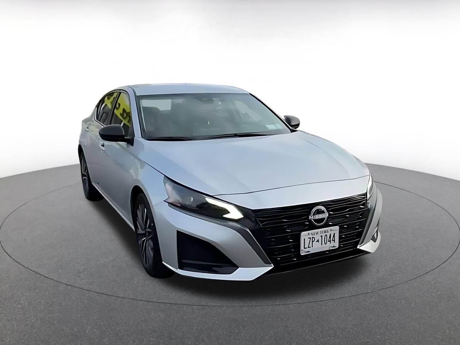 Thumbnail: 2026 Nissan Altima - 3