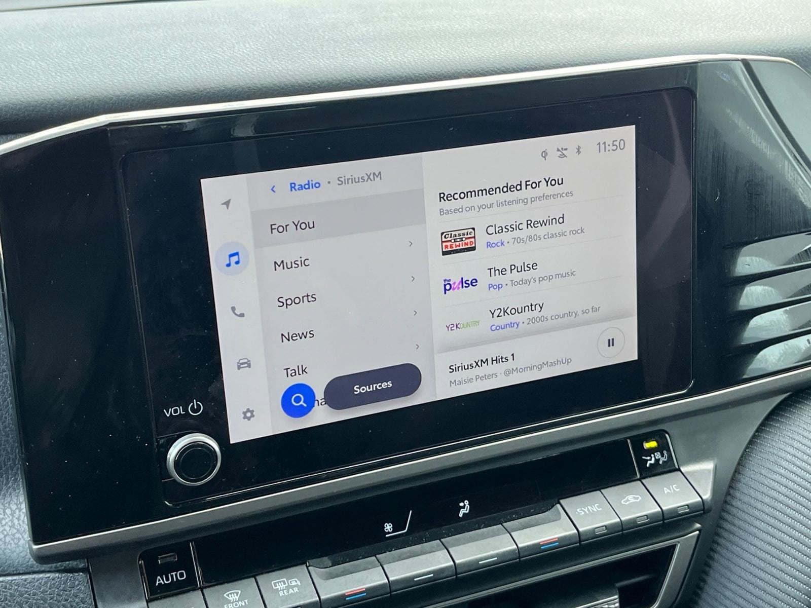 Thumbnail: 2025 Toyota Camry - 18