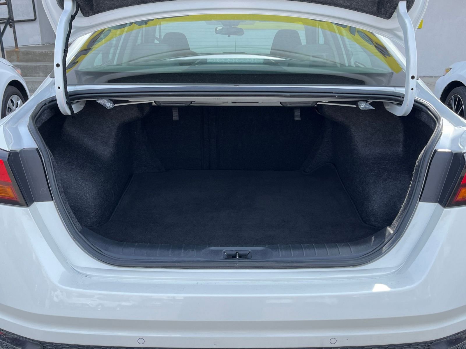 Thumbnail: 2025 Nissan Altima - 29