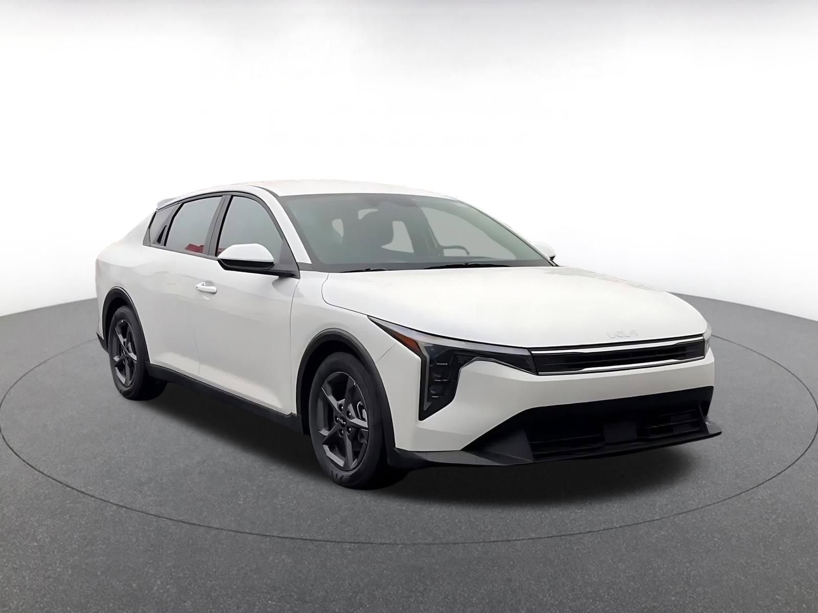 Thumbnail: 2025 Kia K4 - 3