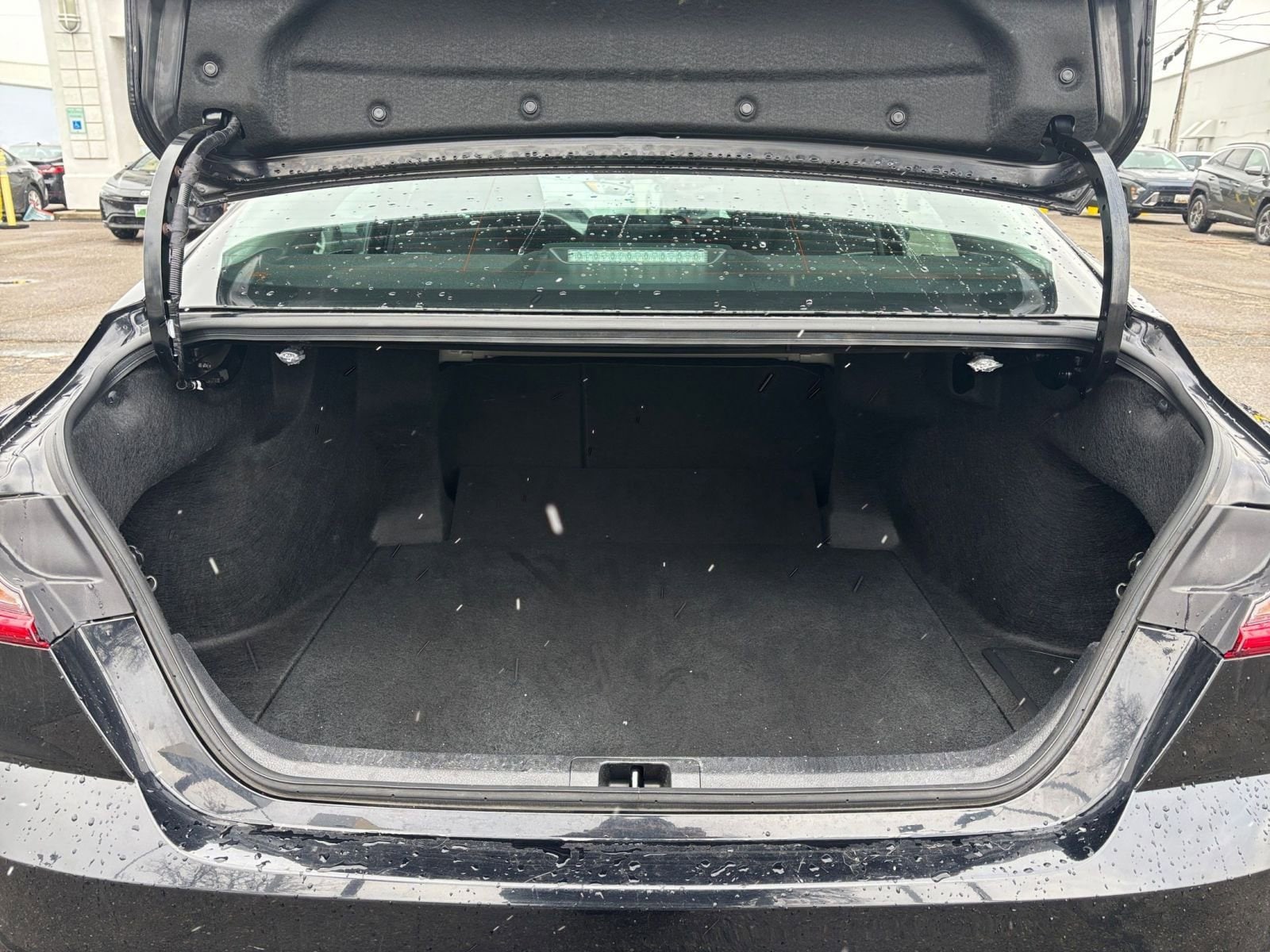 Thumbnail: 2025 Toyota Camry - 27