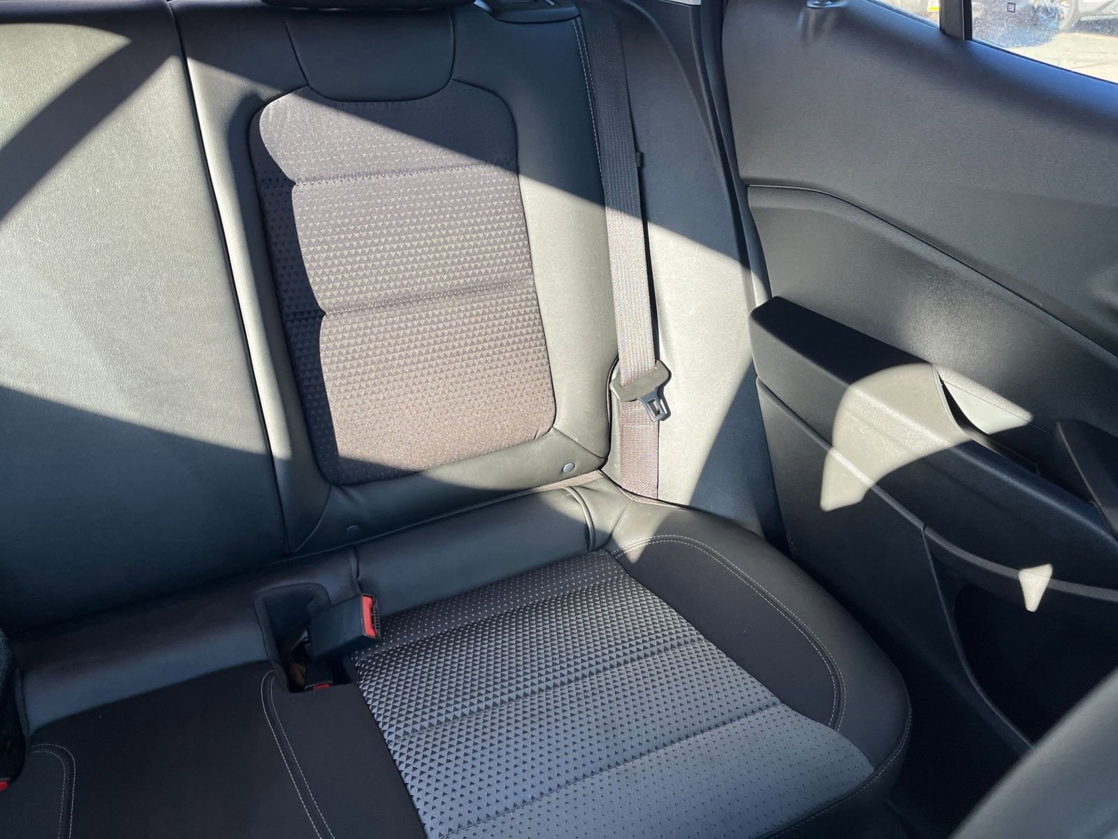 Thumbnail: 2025 Chevrolet Trax - 33