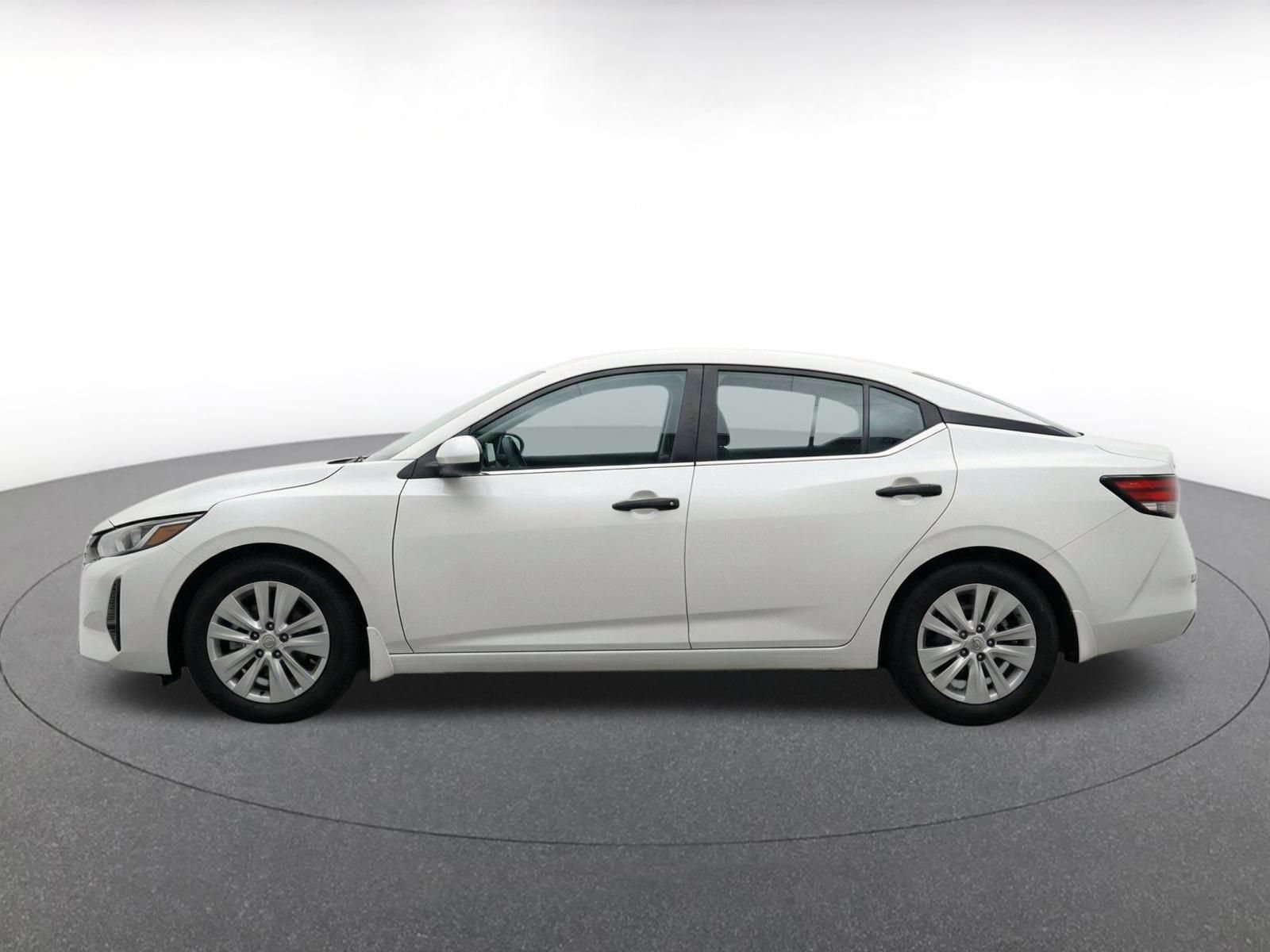 Thumbnail: 2025 Nissan Sentra - 4